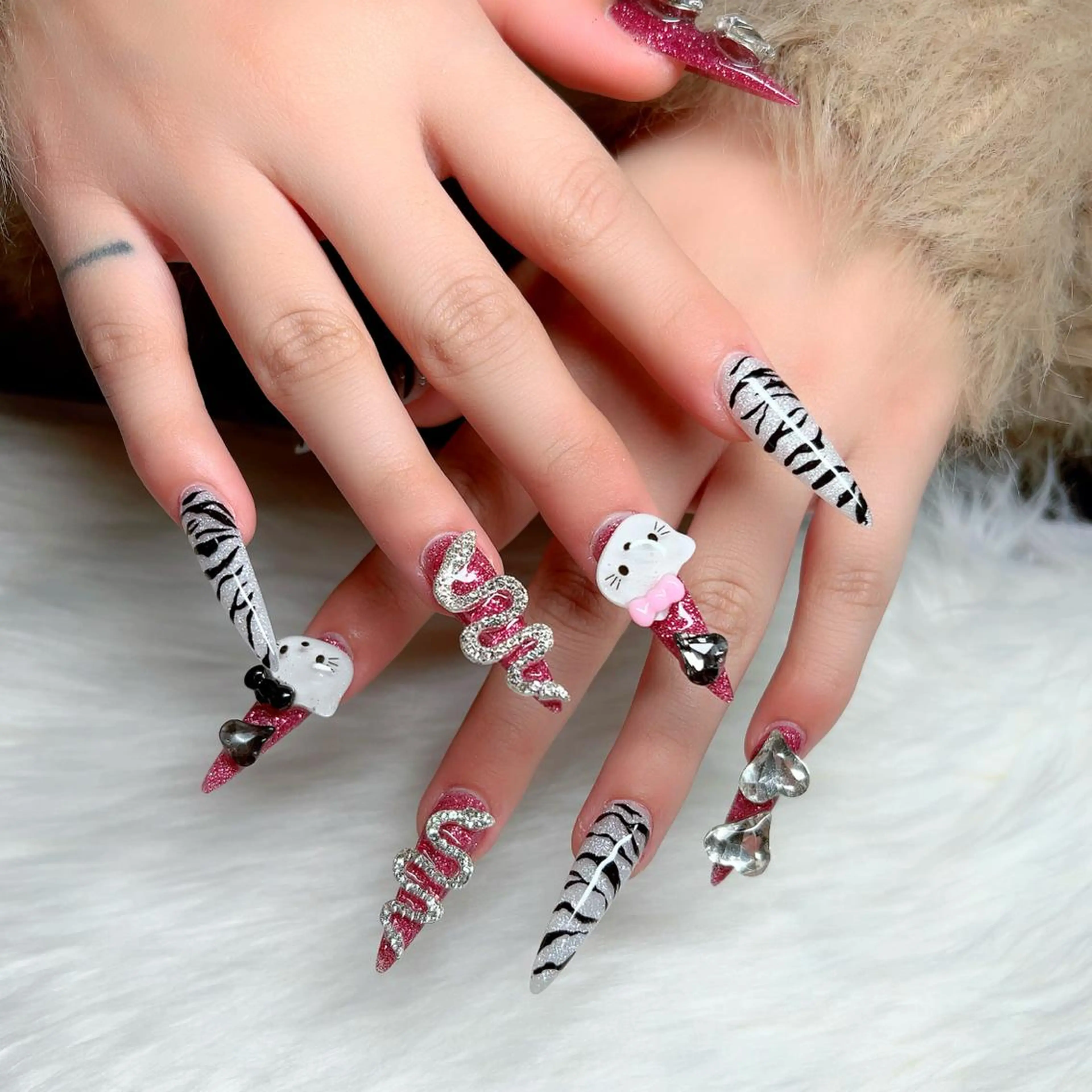 ネイル nail salon azuのネイルデザイン