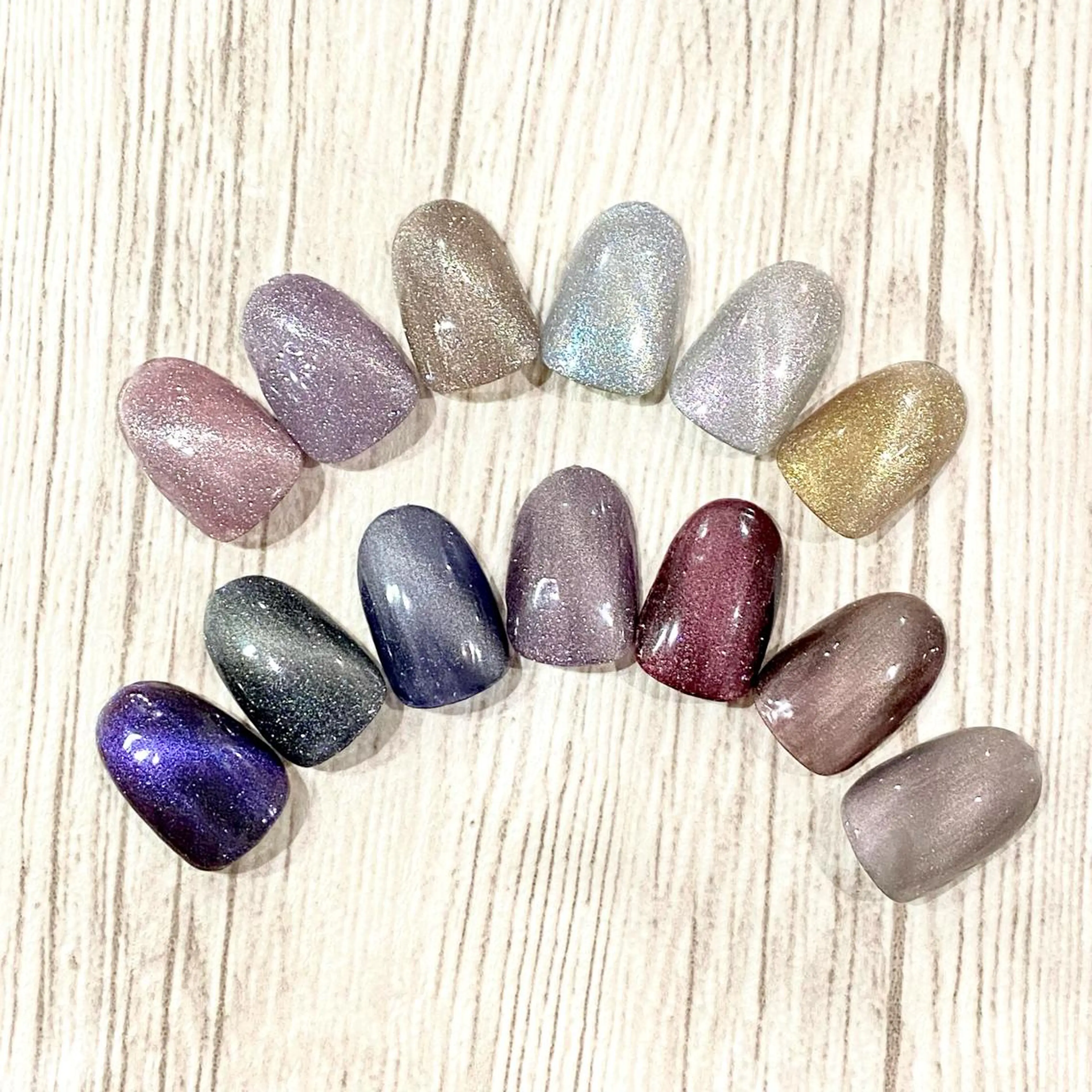 ミディアム カラー パーマ ヘアアレンジ メンズ キッズ ネイル マツエク・マツパ アイブロウ ユニコーンカラー フラッシュネイル マグネットネイル Salon Ｋのネイルデザイン