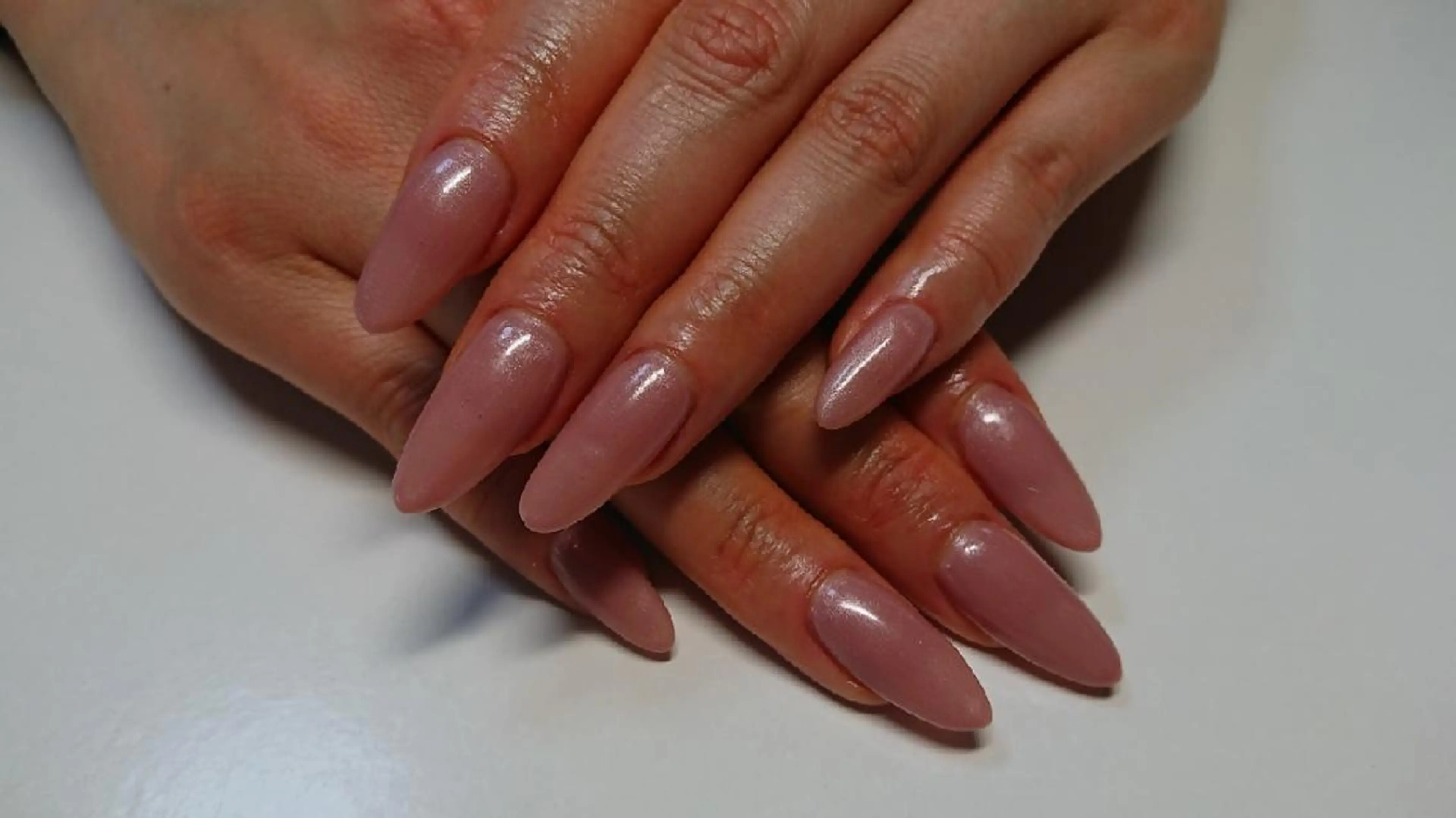 ネイル 長さ出し ジェルネイル ネイル・エステサロン リーノ・ロパ所属・ネイル・エステサロン リーノ・ロパのエステ・リラクイメージ