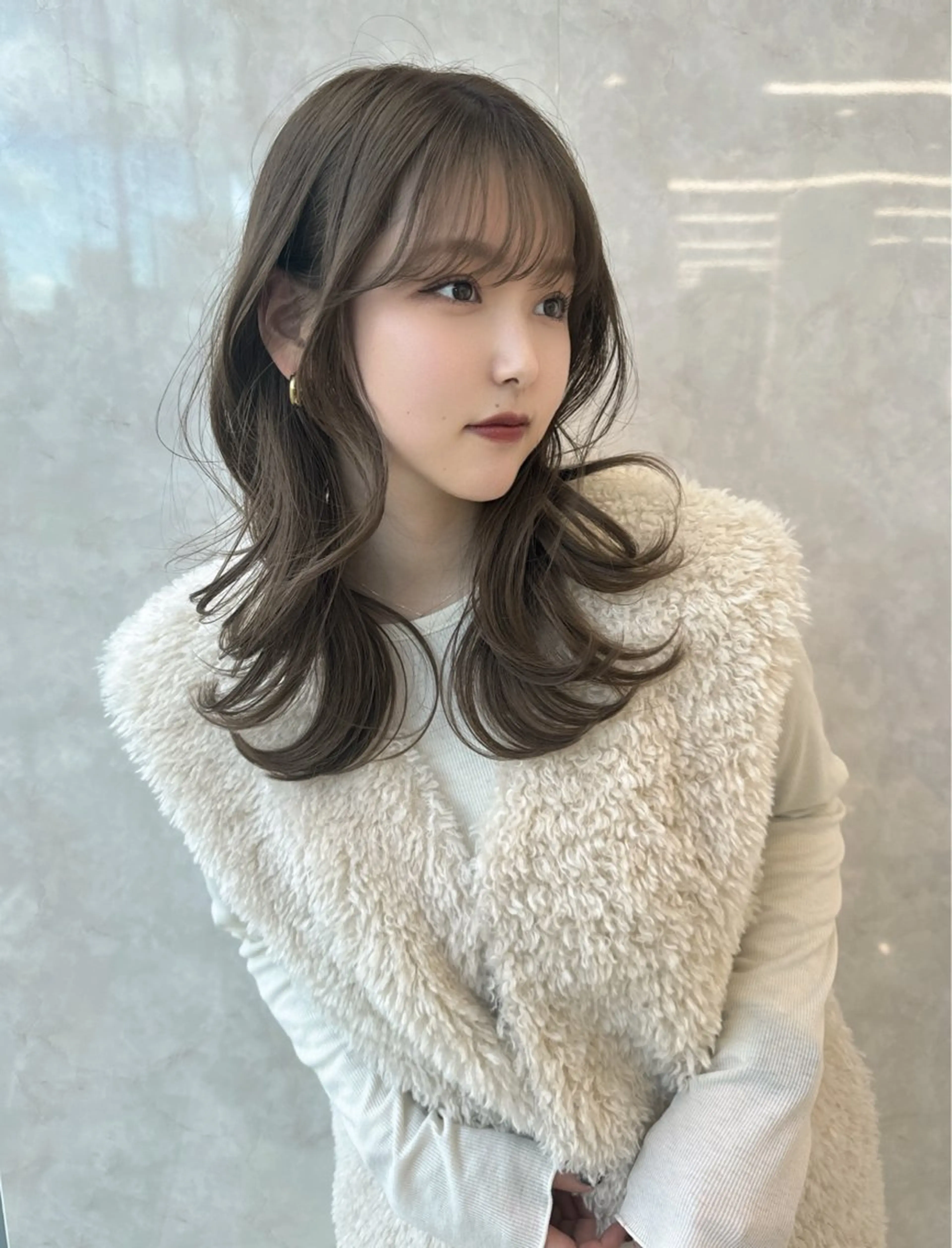 セミロング 森田 真由香のヘアスタイル