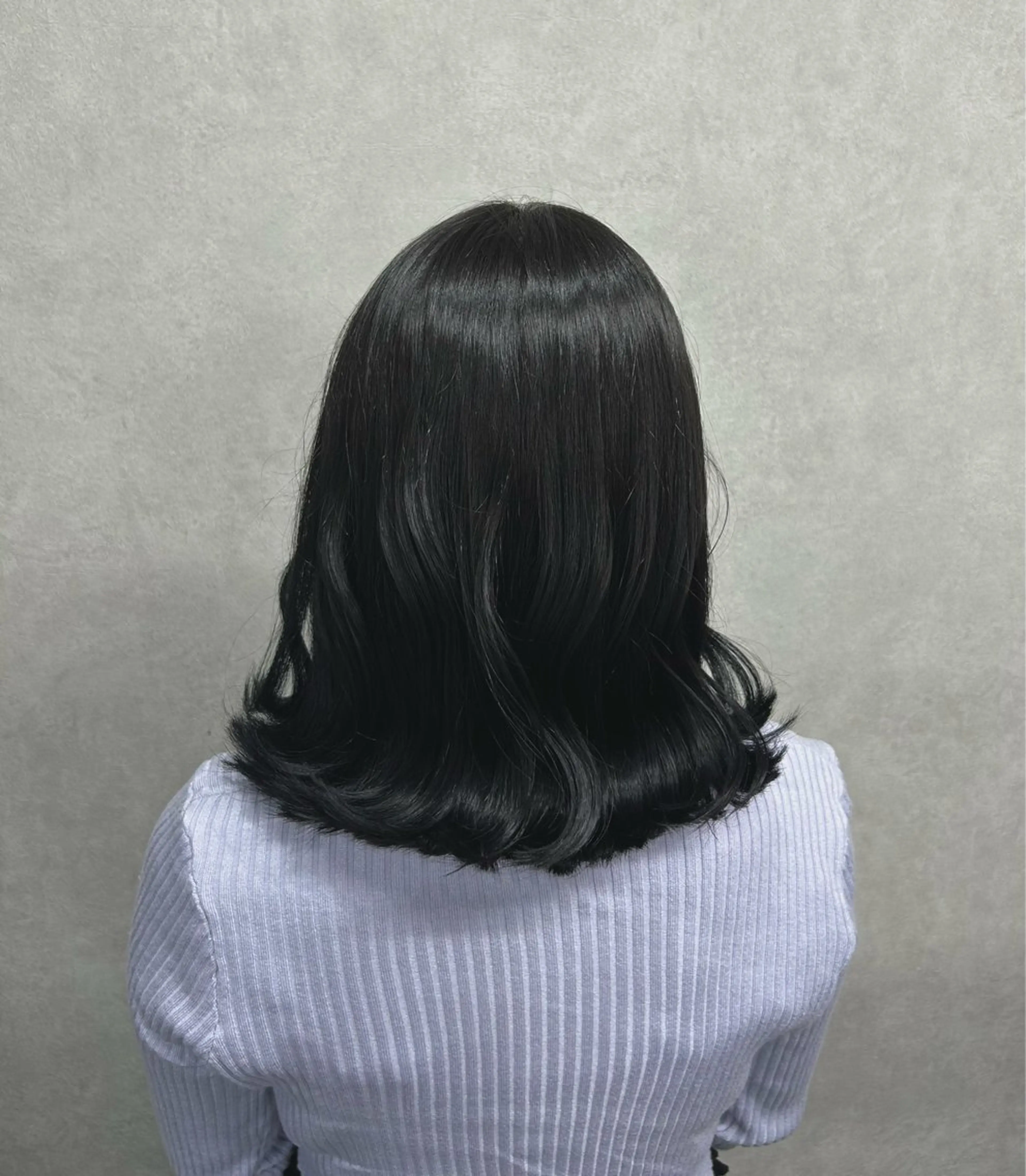 ミディアム BUBBLES久米川店【バブルス】所属・i 🐈‍⬛🫧のヘアスタイル