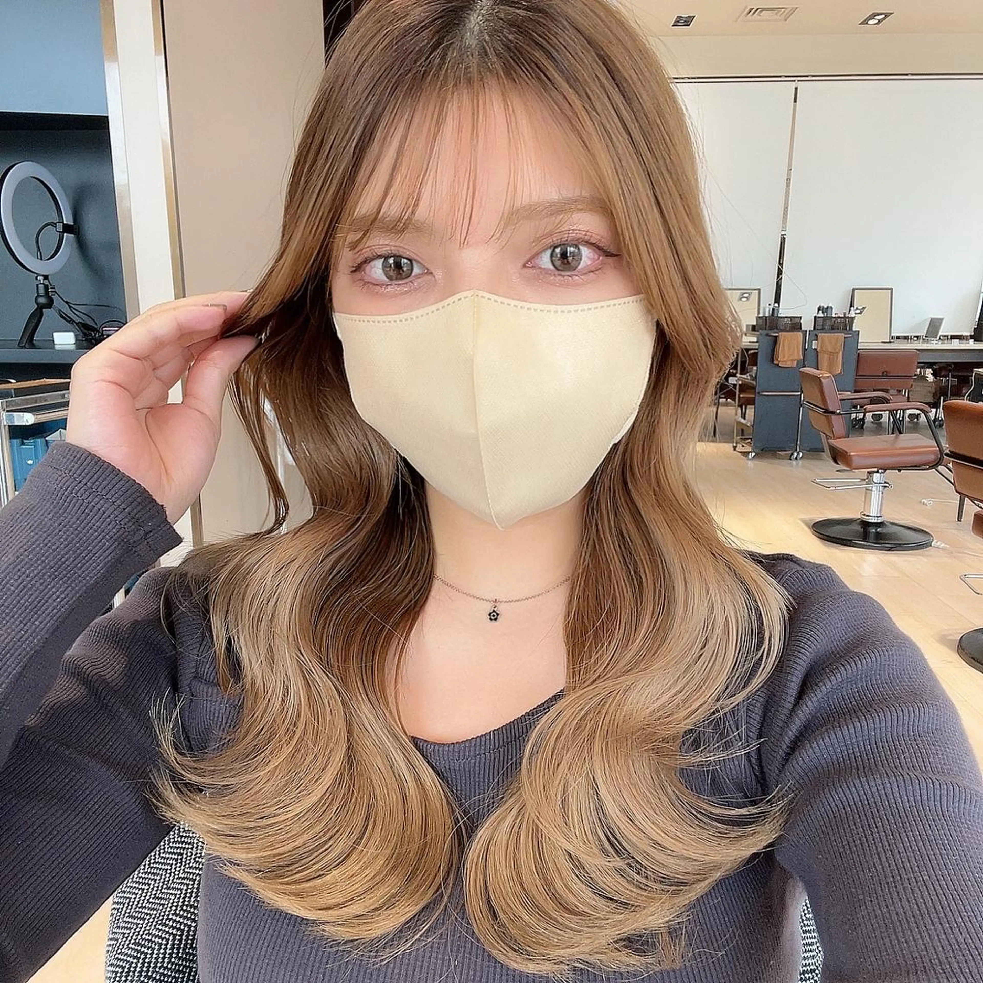 ロング カラー ベージュカラー レイヤーカット Je suis heureuse Tres所属・早朝セット☀️ レイヤー/Momoのヘアスタイル