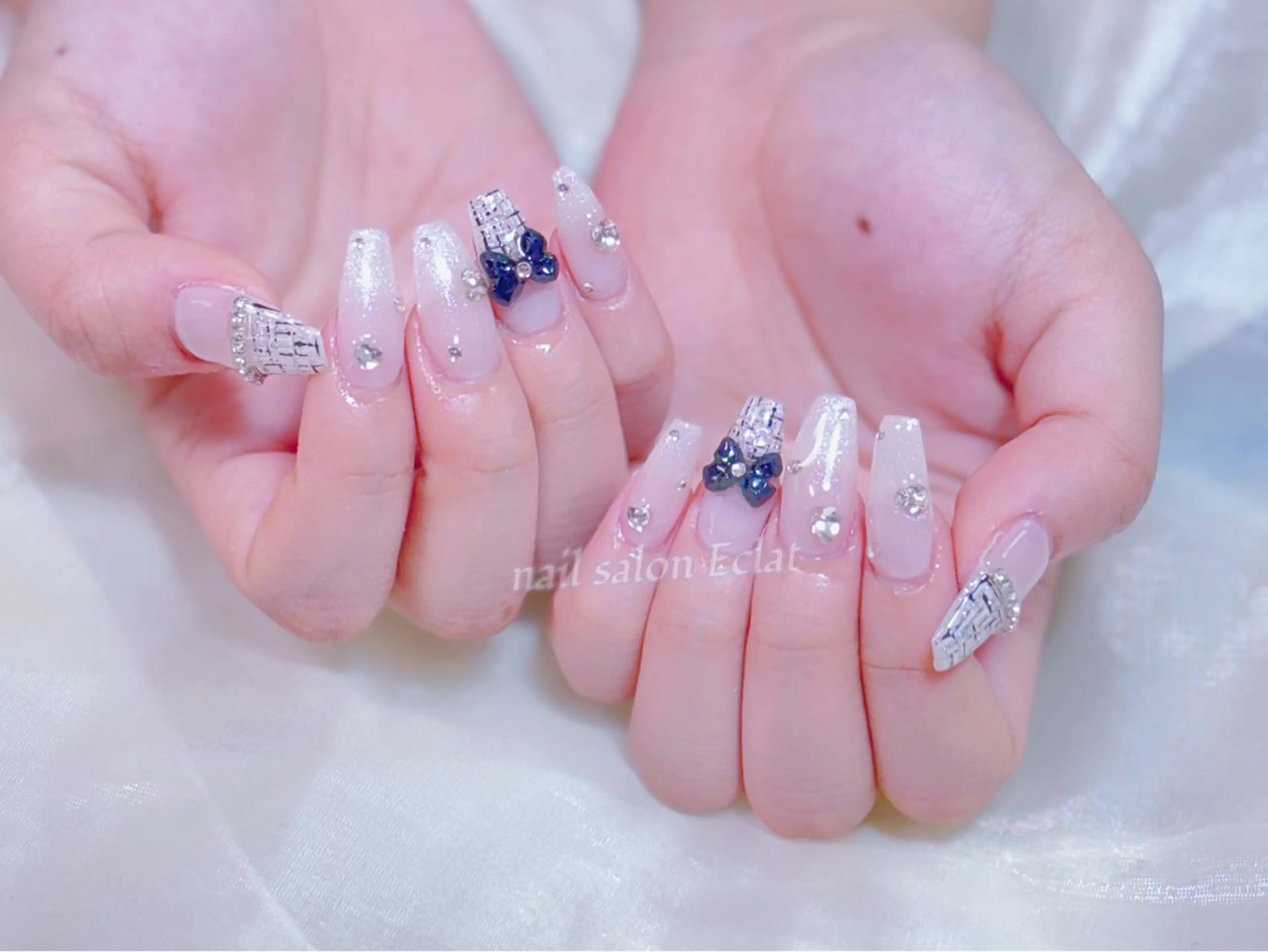 ネイル ハンドネイル ネイルサロンエクラ 🫧Shizukaのネイルデザイン