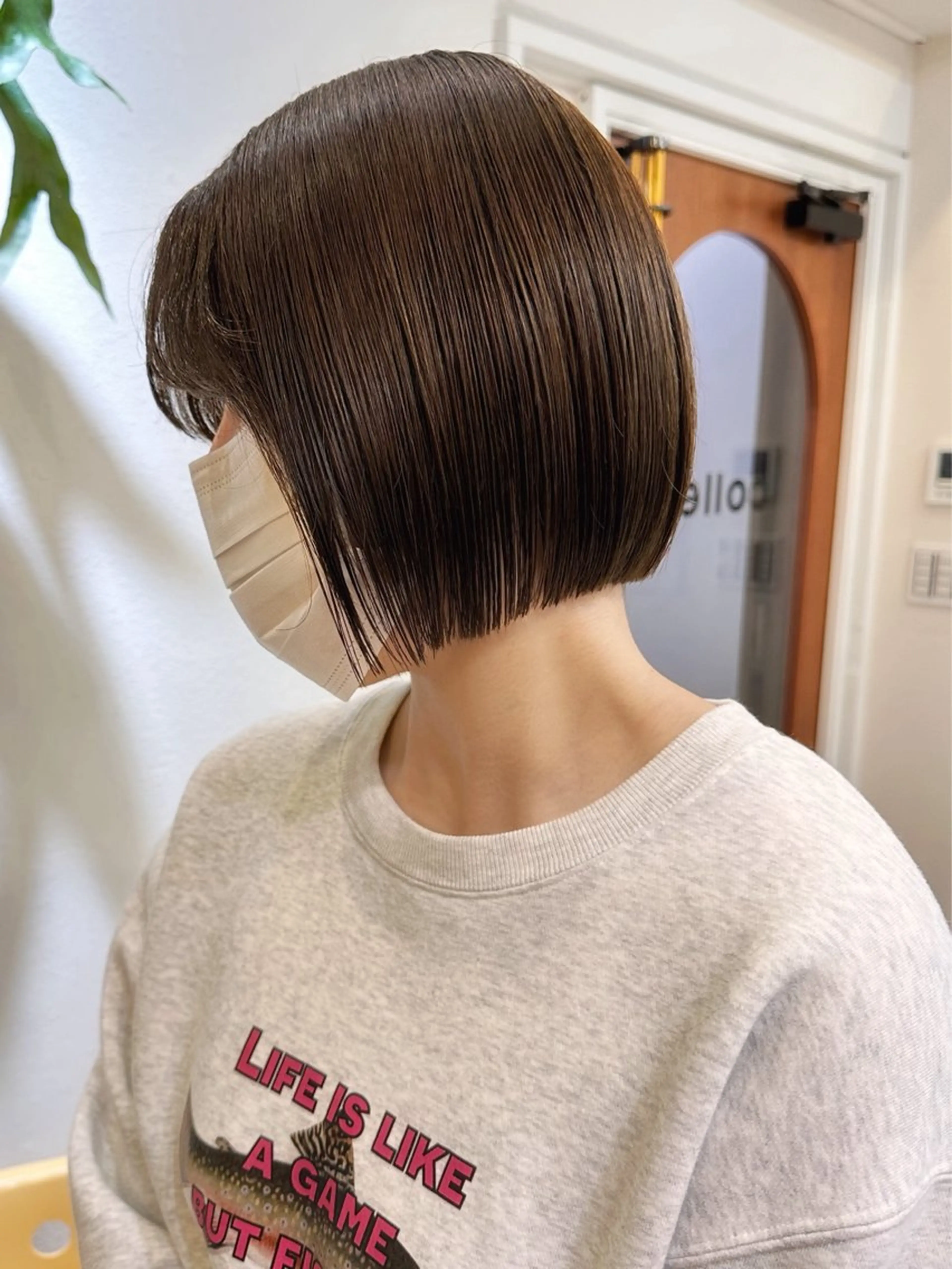 ショート ボブ 小顔カット 外ハネヘア 小関 笙斗のヘアスタイル