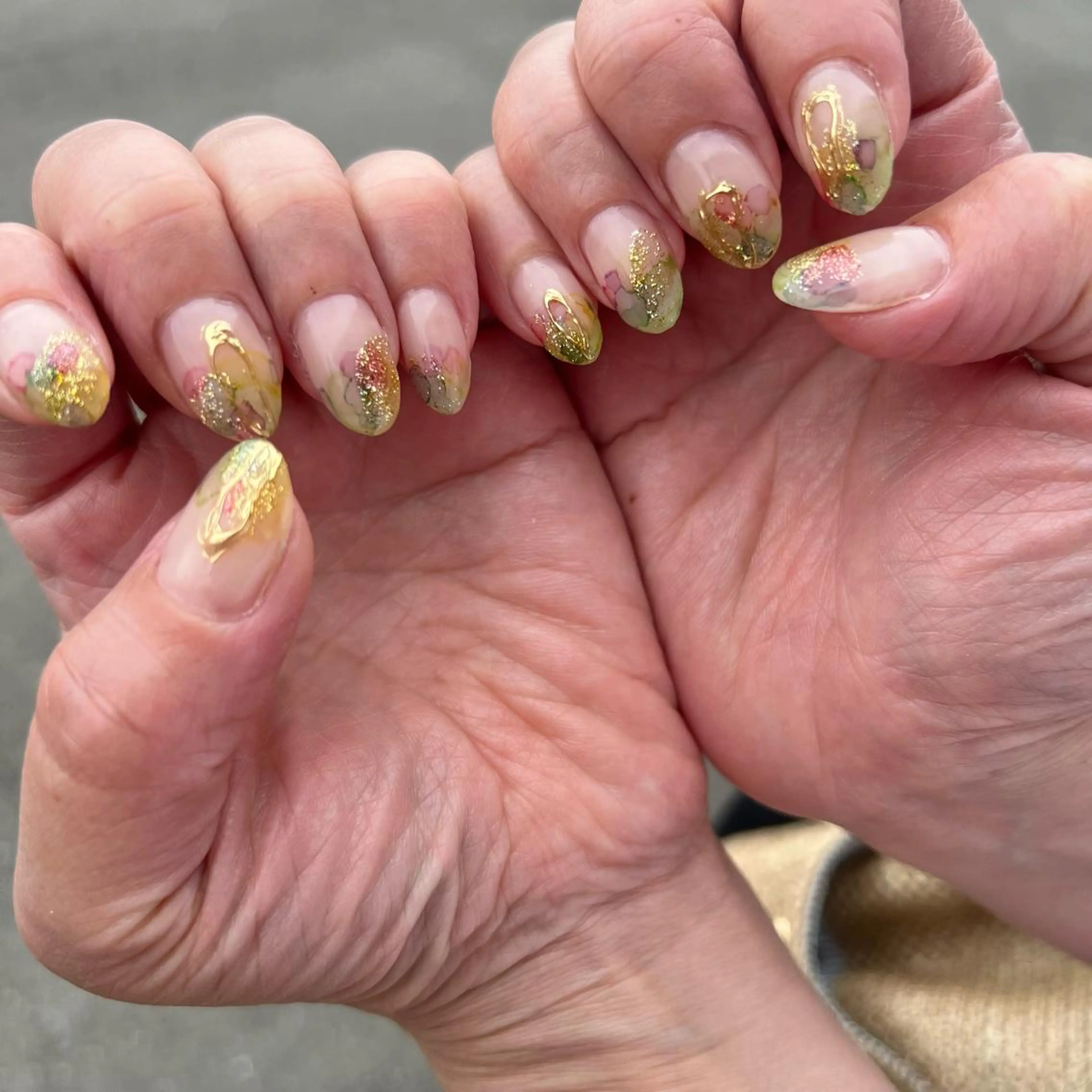 ネイル 美尽  BIZIN所属・久々 もえみのネイルデザイン