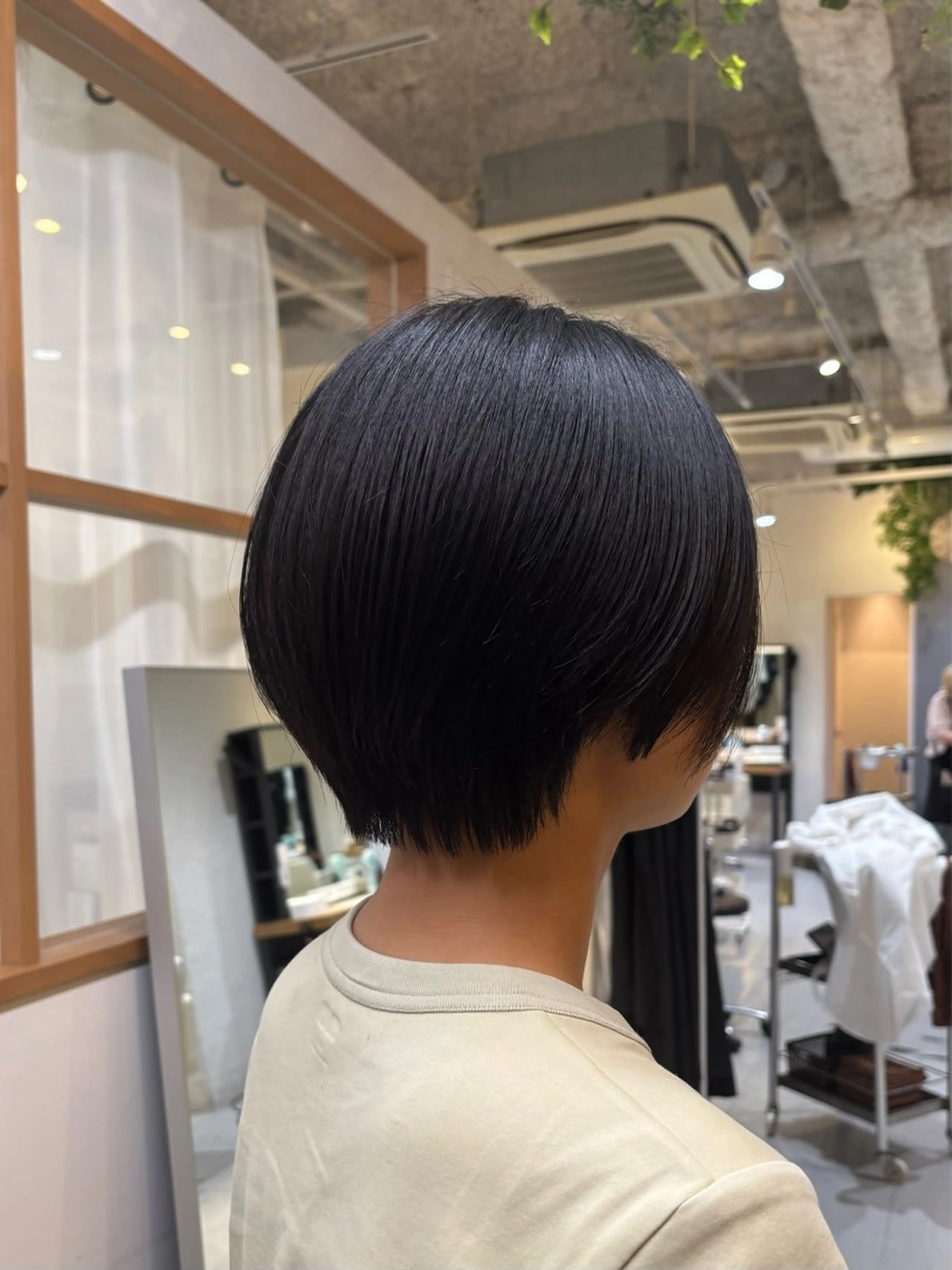 ショート MASHU Grandvase所属・めい/透明感カラー /似合わせカットのヘアスタイル