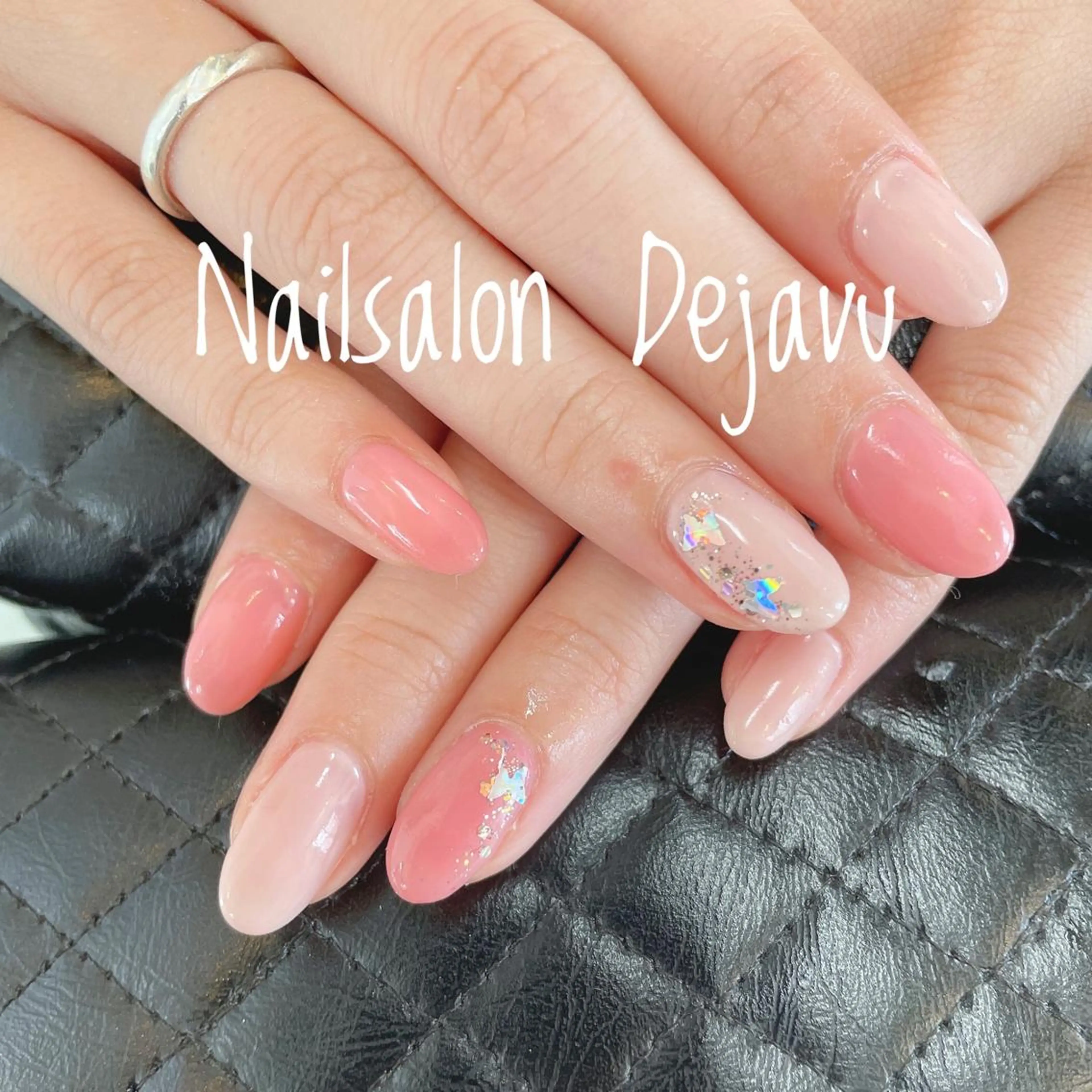 ネイル ラメ(グリッター) ワンカラーネイル 春ネイル ハンドネイル Nailsalon Dejavu  Yokosuka所属・Nailsalon Dejavuのネイルデザイン