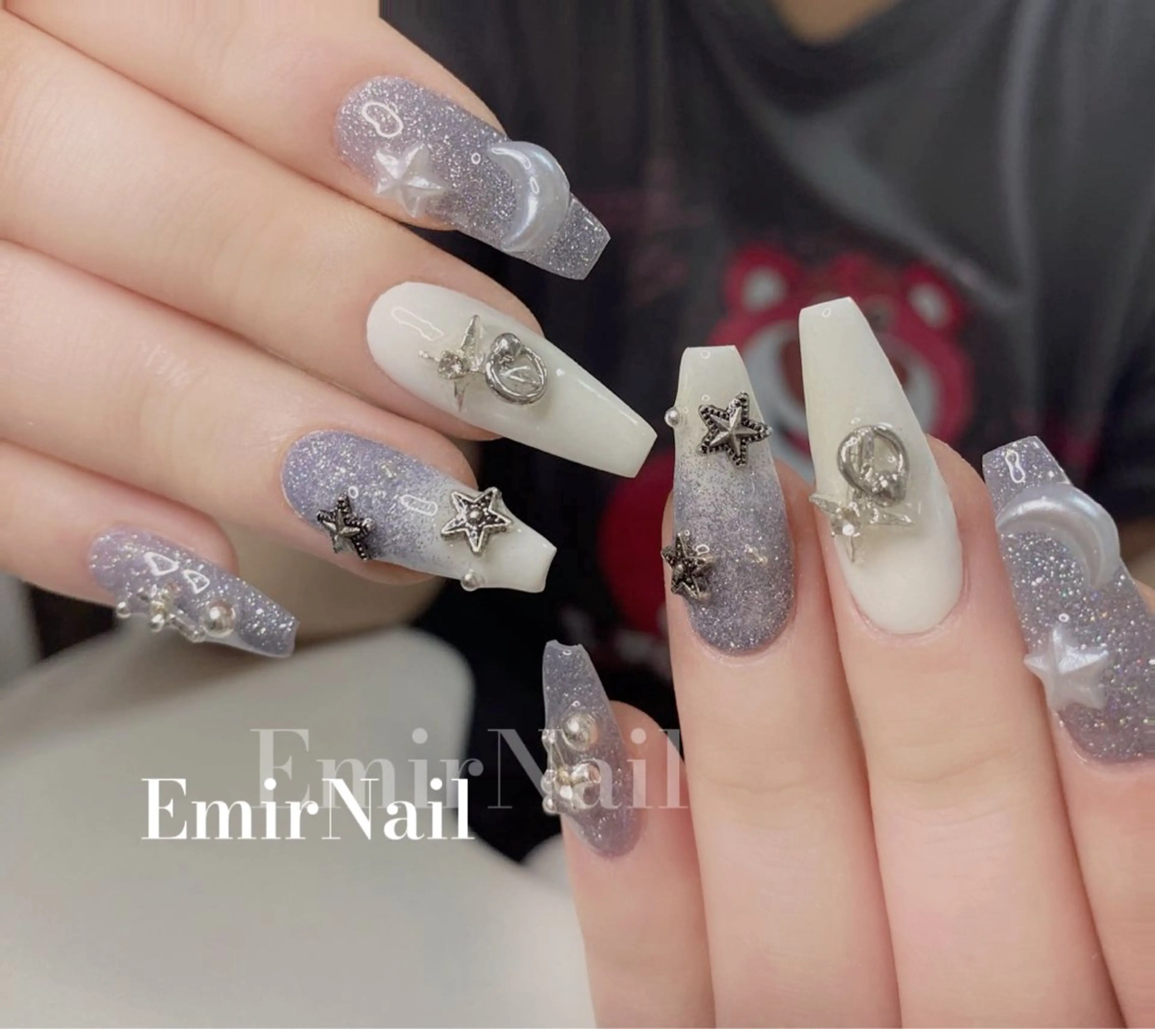 ネイル Emir Nailのネイルデザイン