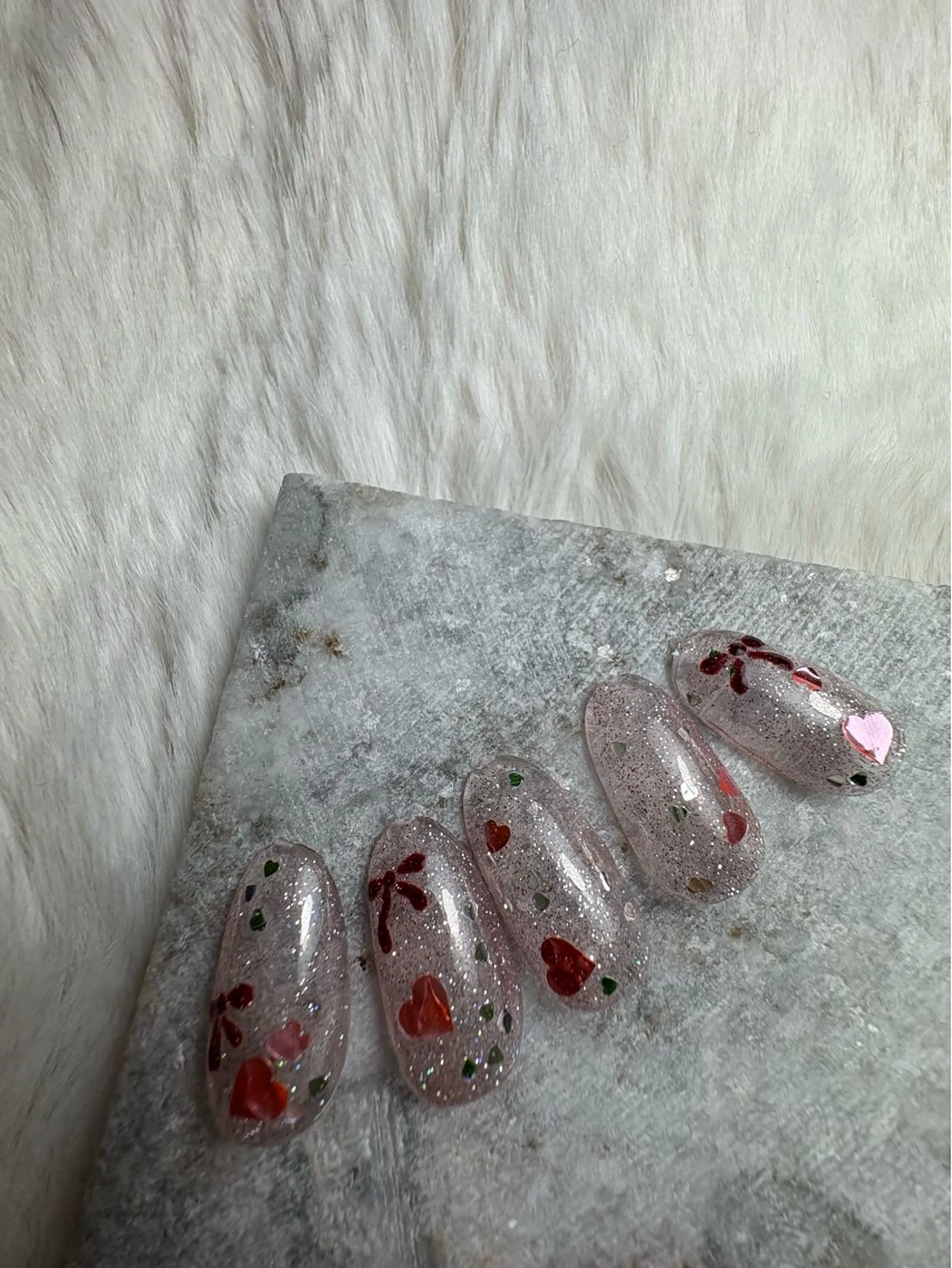 ネイル 黒須莉奈 IRYのネイルデザイン