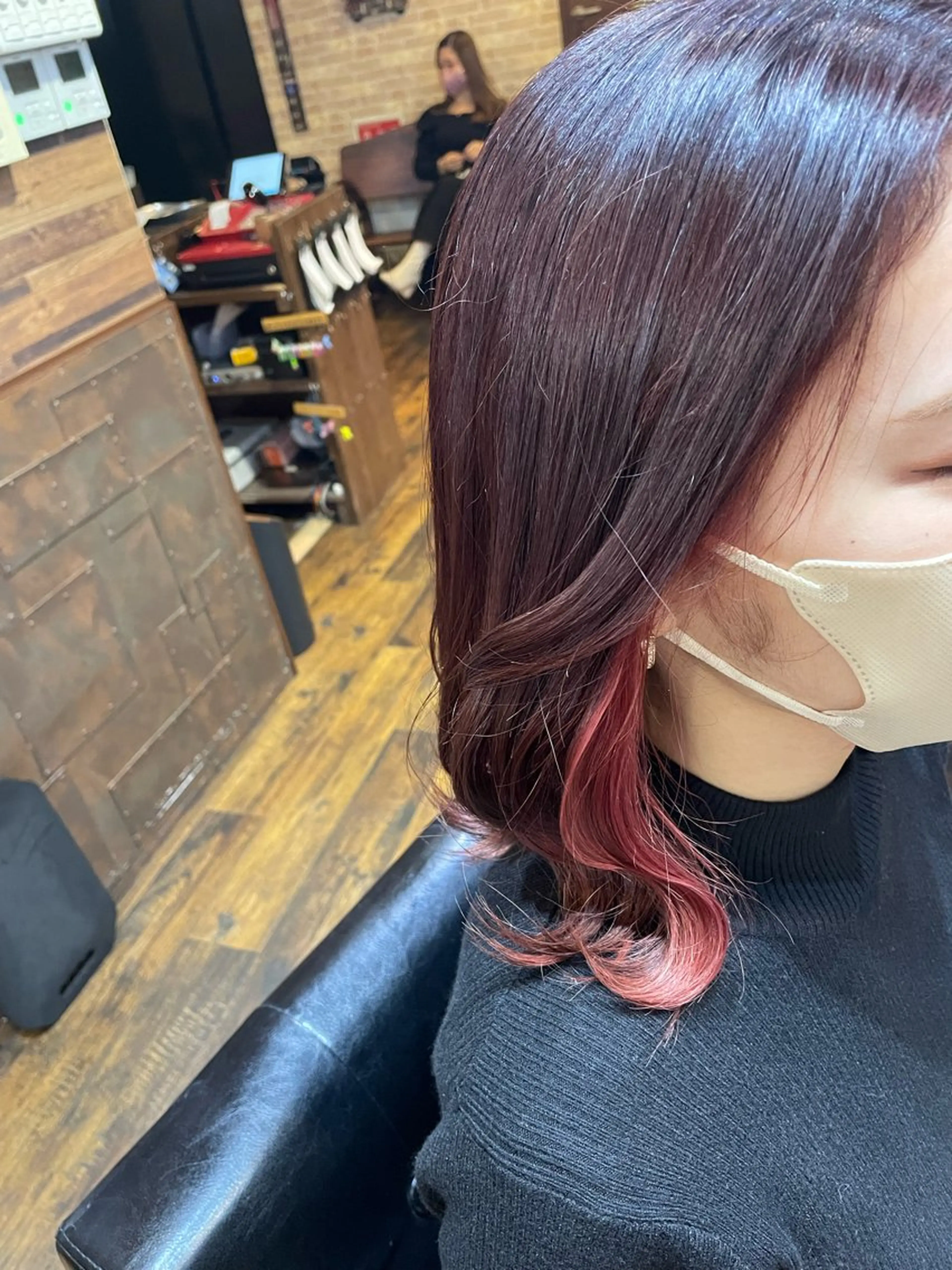 セミロング カラー MITSU ✂️のヘアスタイル