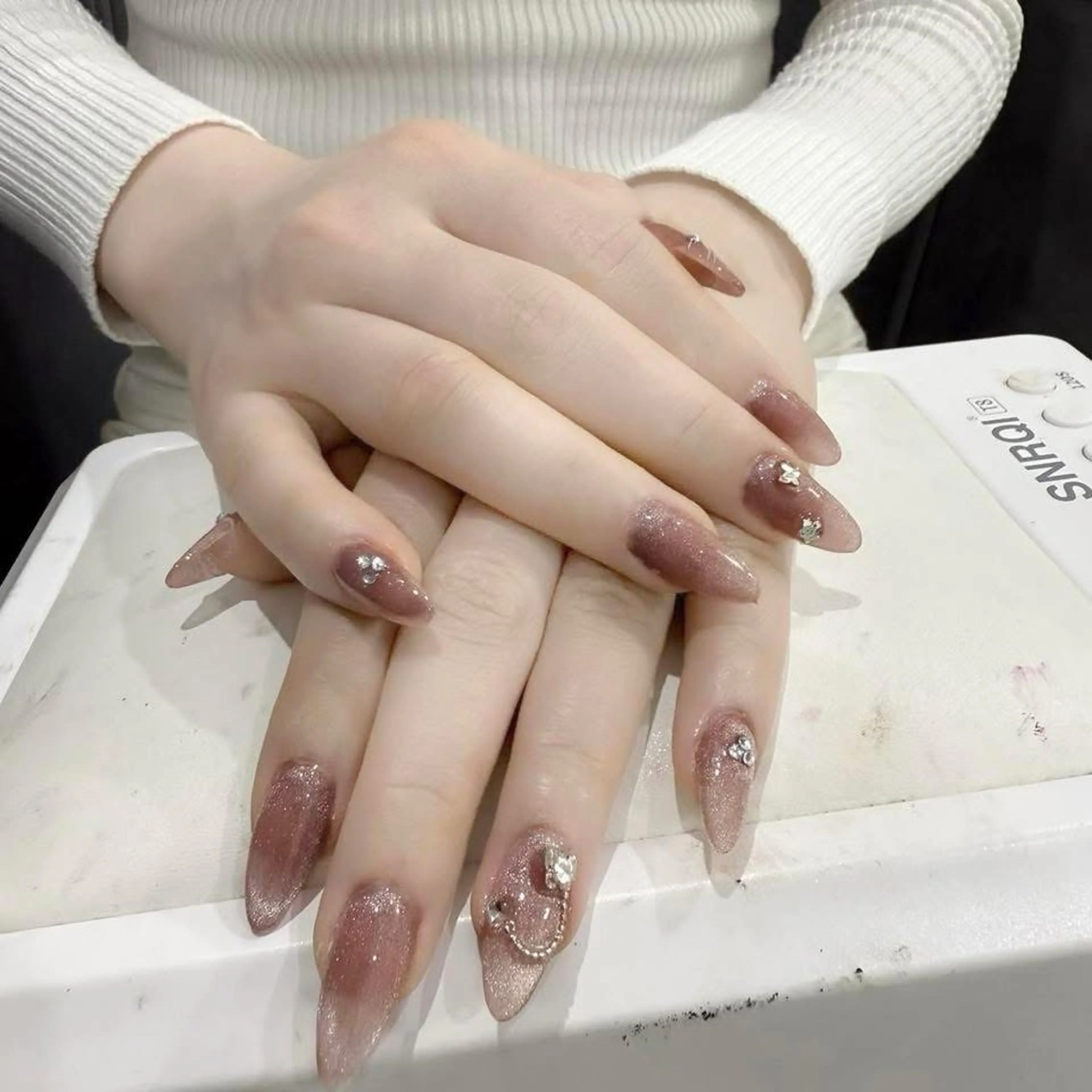 ネイル ANNA NAIL SALON所属・チャン ティ ジエンのネイルデザイン
