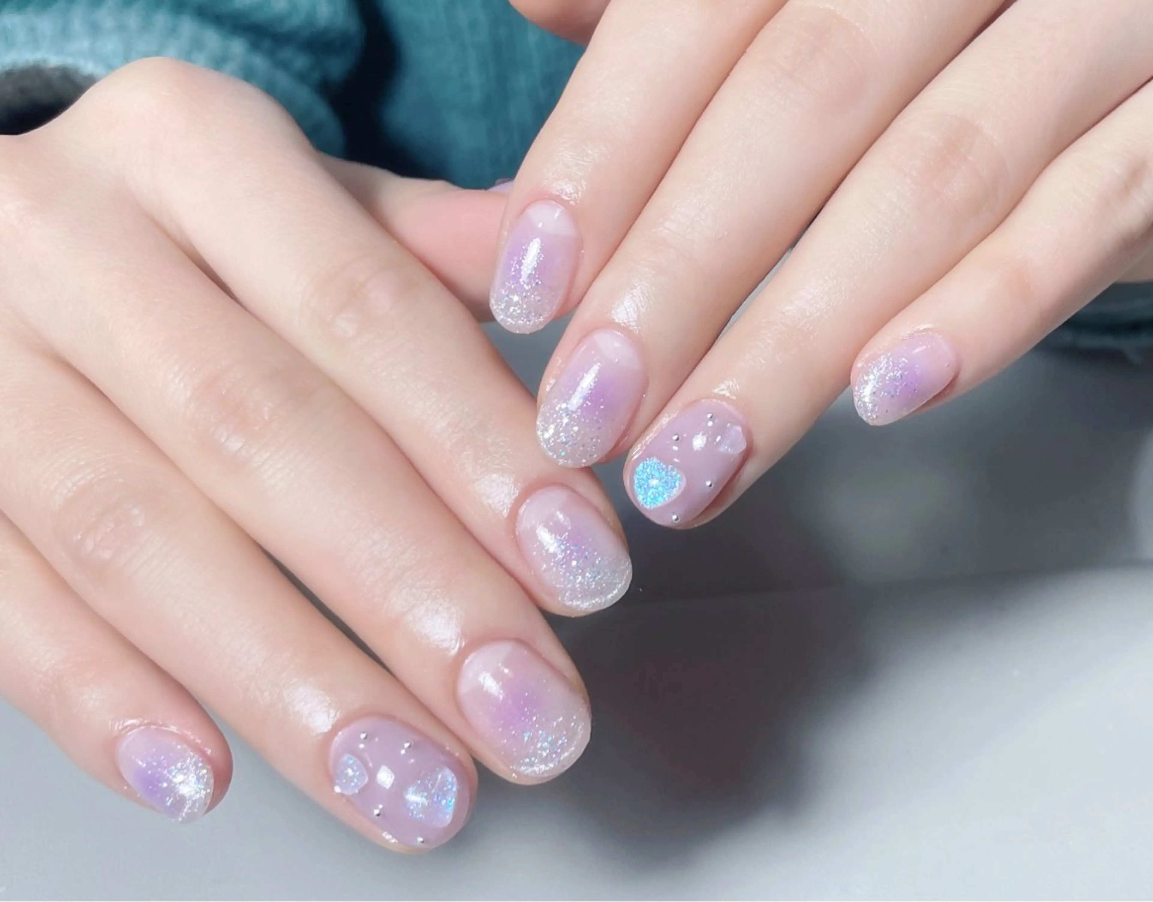 ネイル ハンドネイル AngelChris ビューティーサロンのネイルデザイン