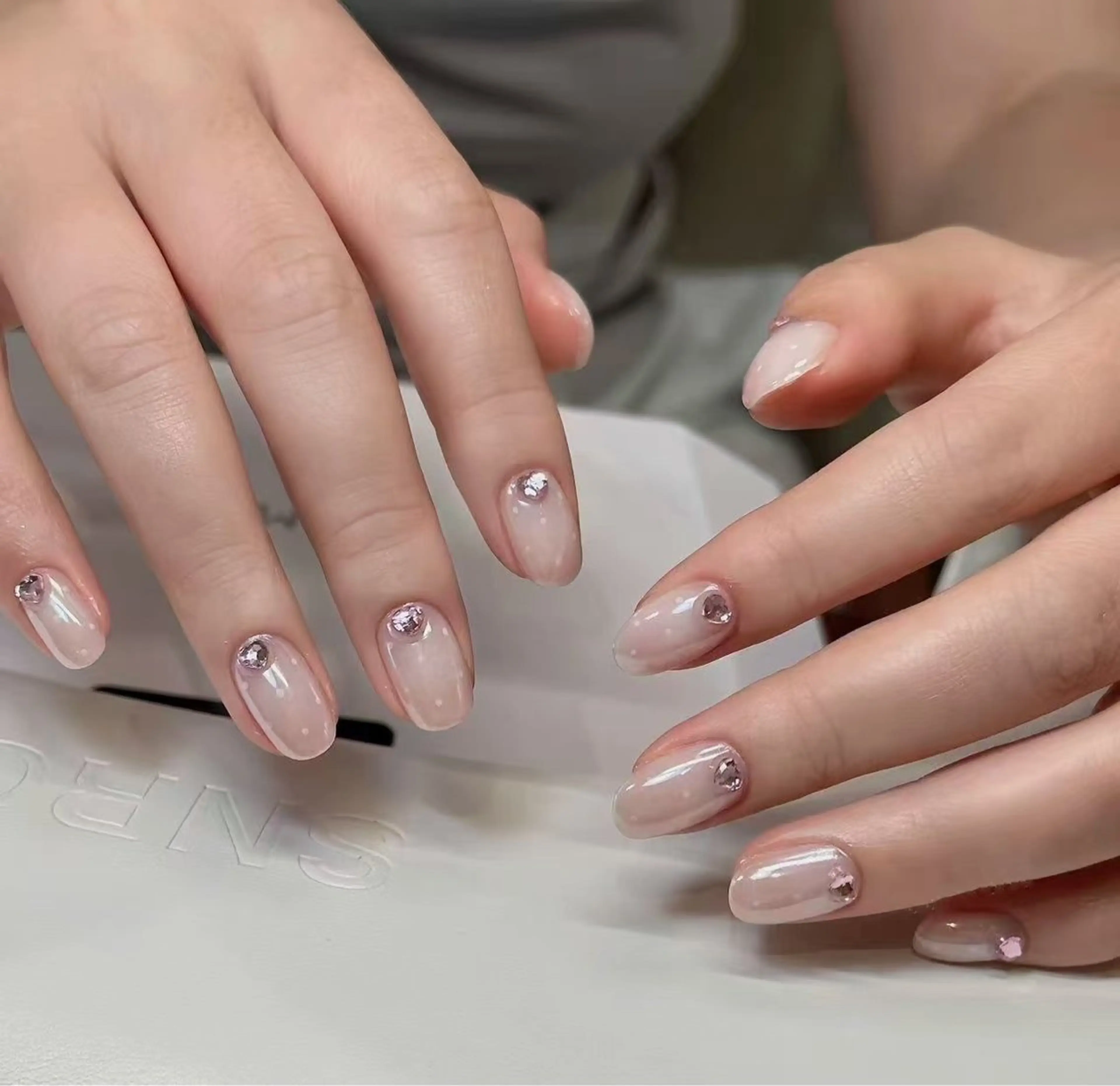 ネイル オーロラネイル フラワーネイル フットネイル フレンチネイル ジェルネイル ハンドネイル BabyYouMi ねねのネイルデザイン