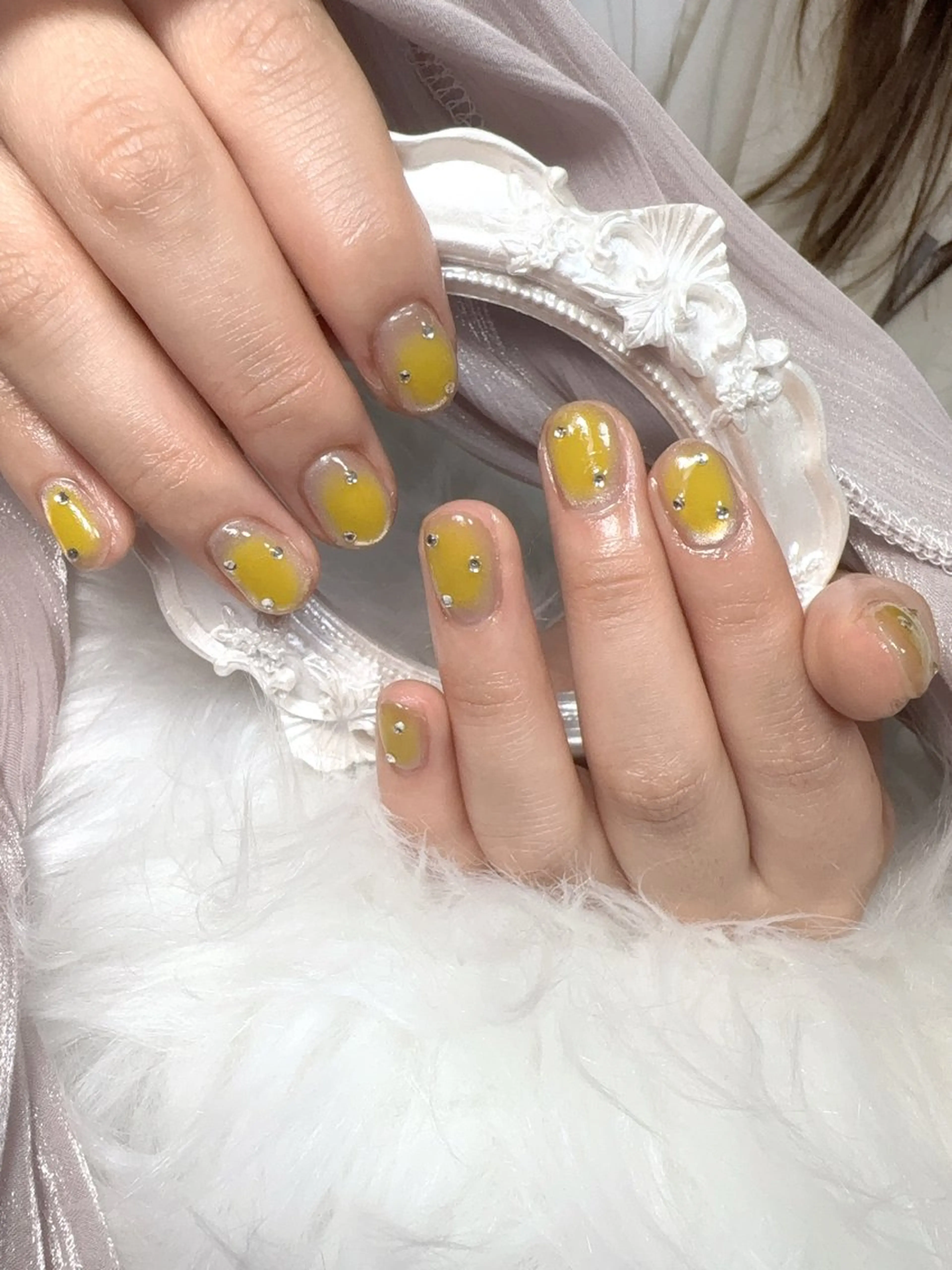 ネイル YOIネイルサロン所属・YOI ゆみのネイルデザイン