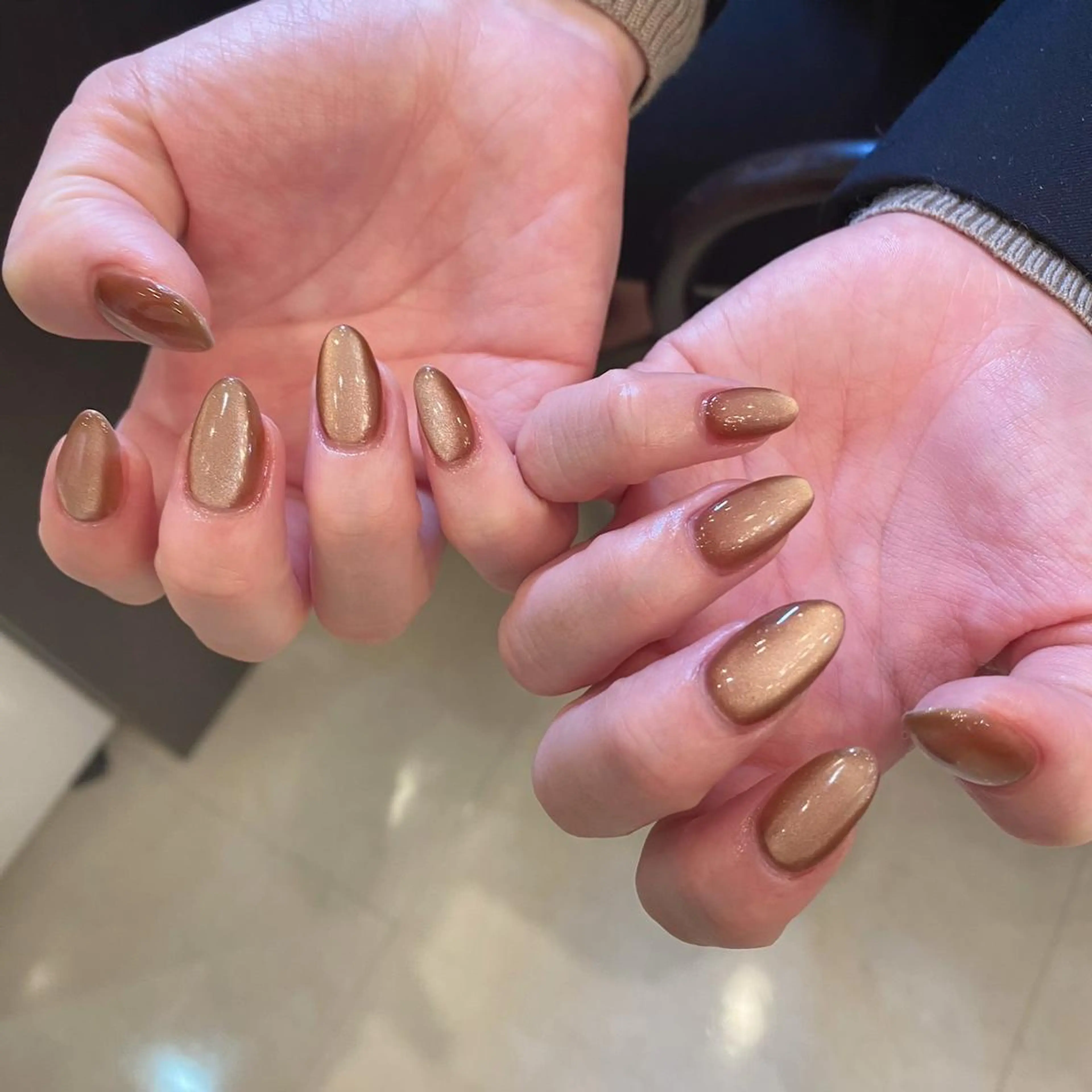 ネイル 【山岡】 ロイヤル•セラピストのネイルデザイン