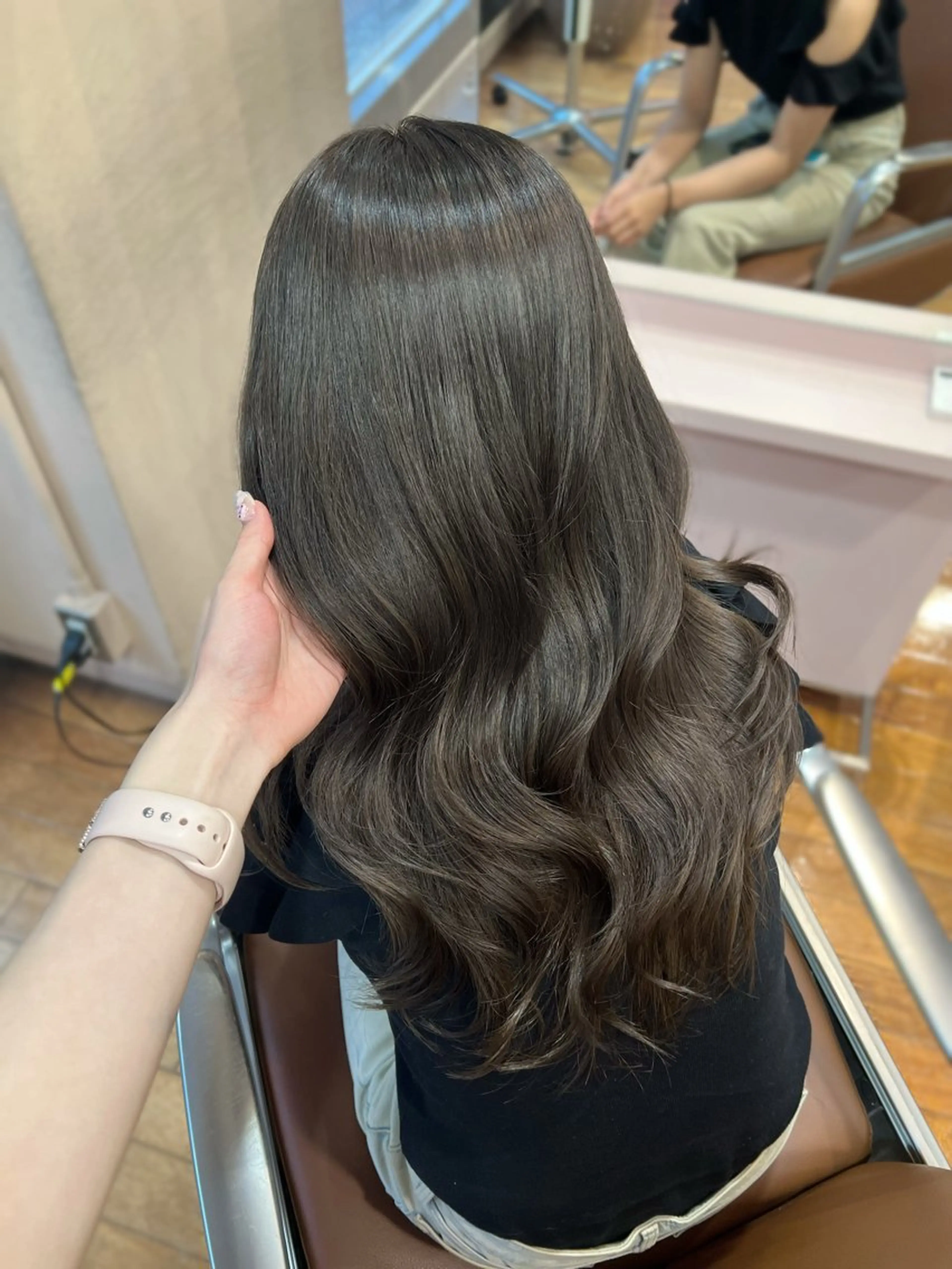ロング 'AXIS Konomiのヘアスタイル