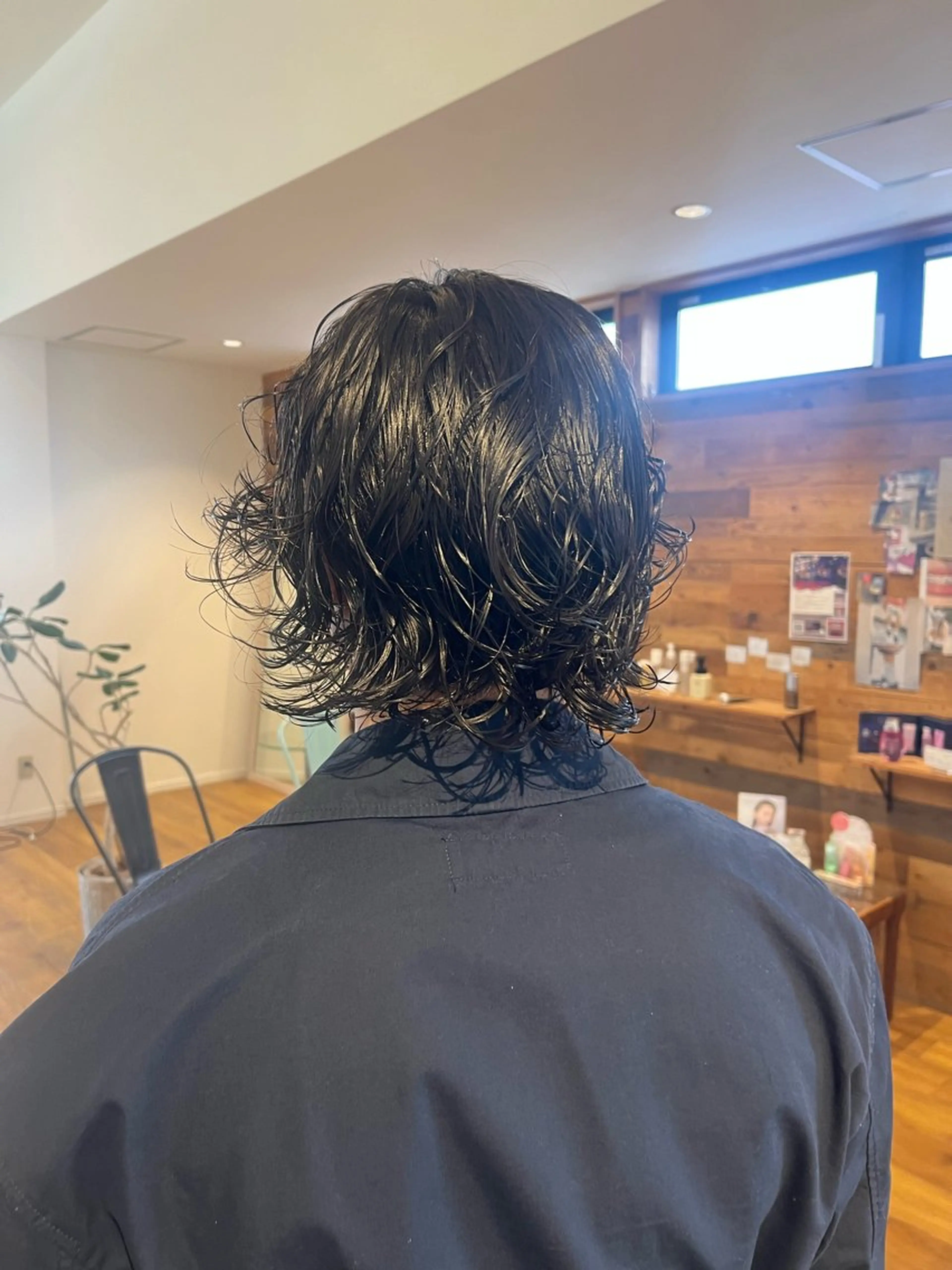 ショート パーマ 中村 彩奈のヘアスタイル