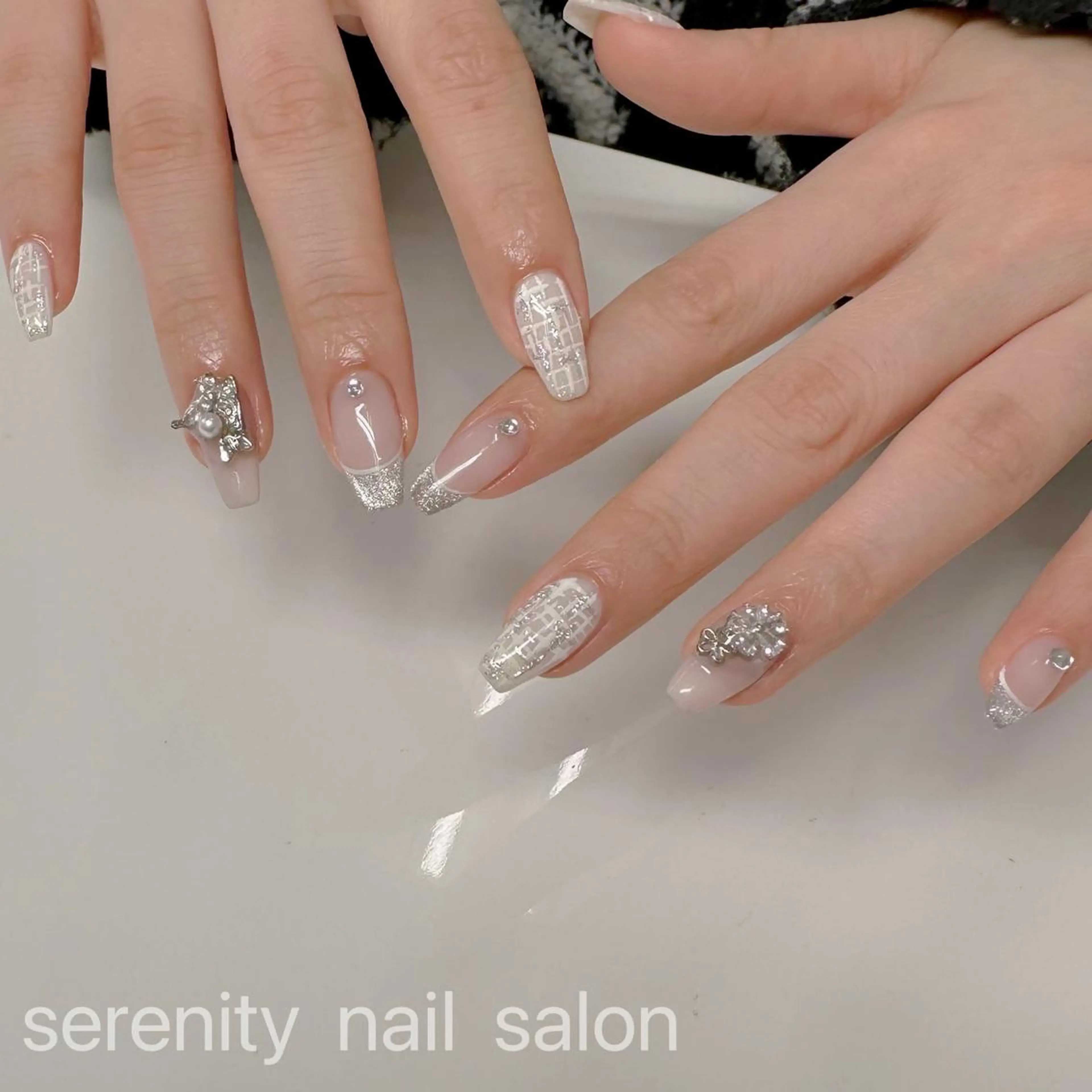 ネイル ハンドネイル ハンドケア ✨Serenity Nail salonのネイルデザイン