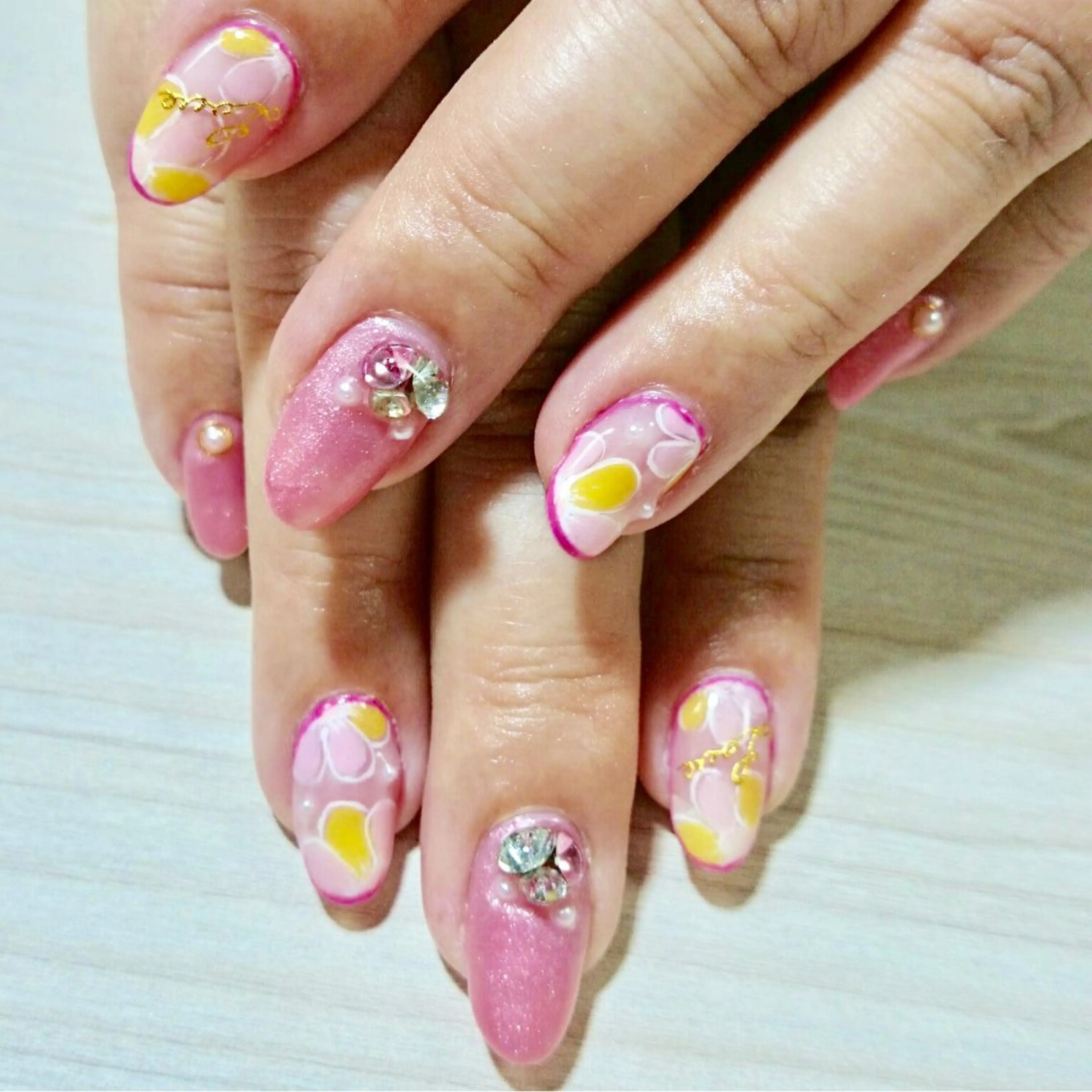 ネイル アートネイル 安藤 Charlotteのネイルデザイン