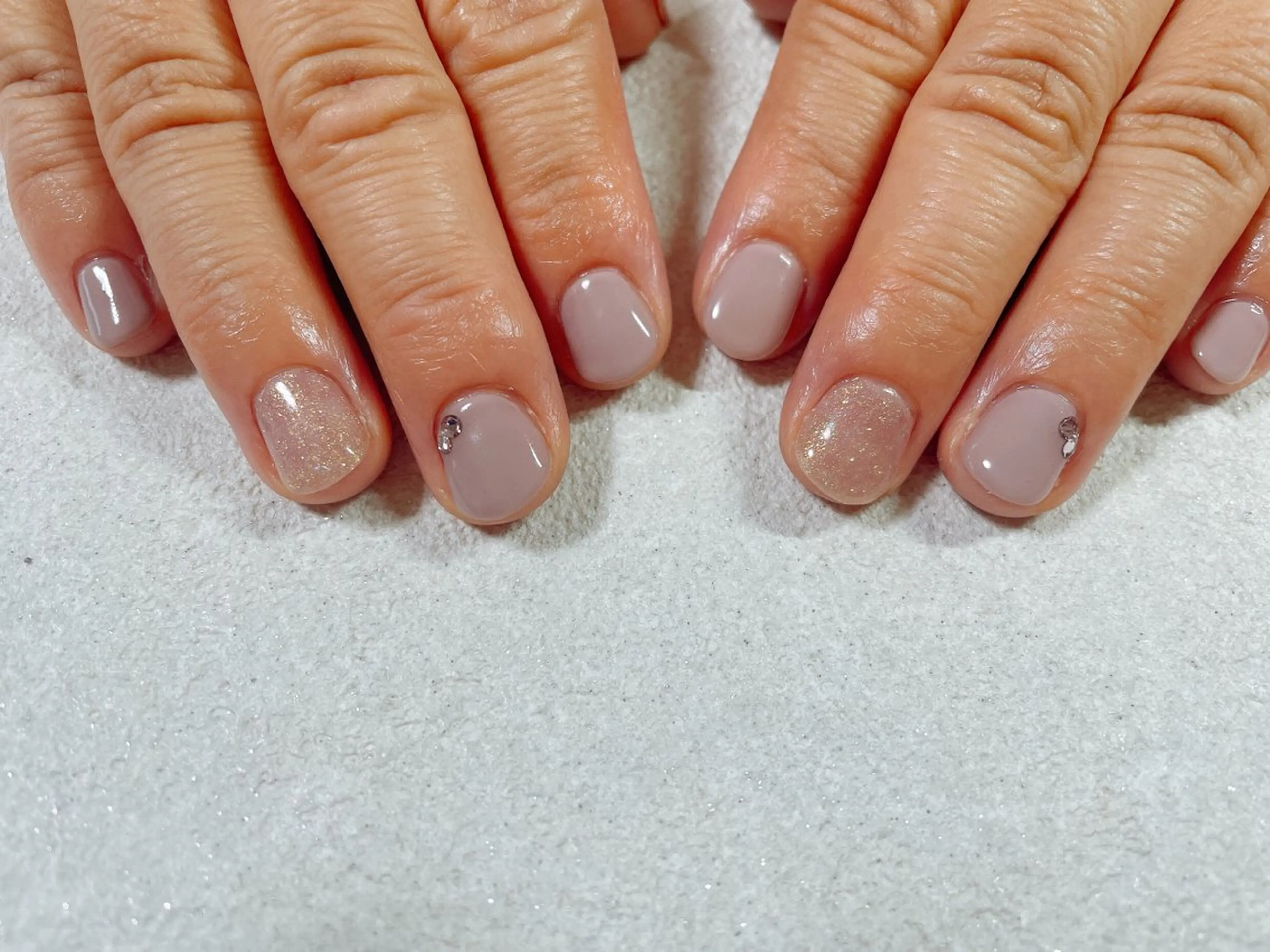 ネイル オーロラネイル フットネイル フレンチネイル ジェルネイル 韓国ネイル kikinail 溝の口のネイルデザイン