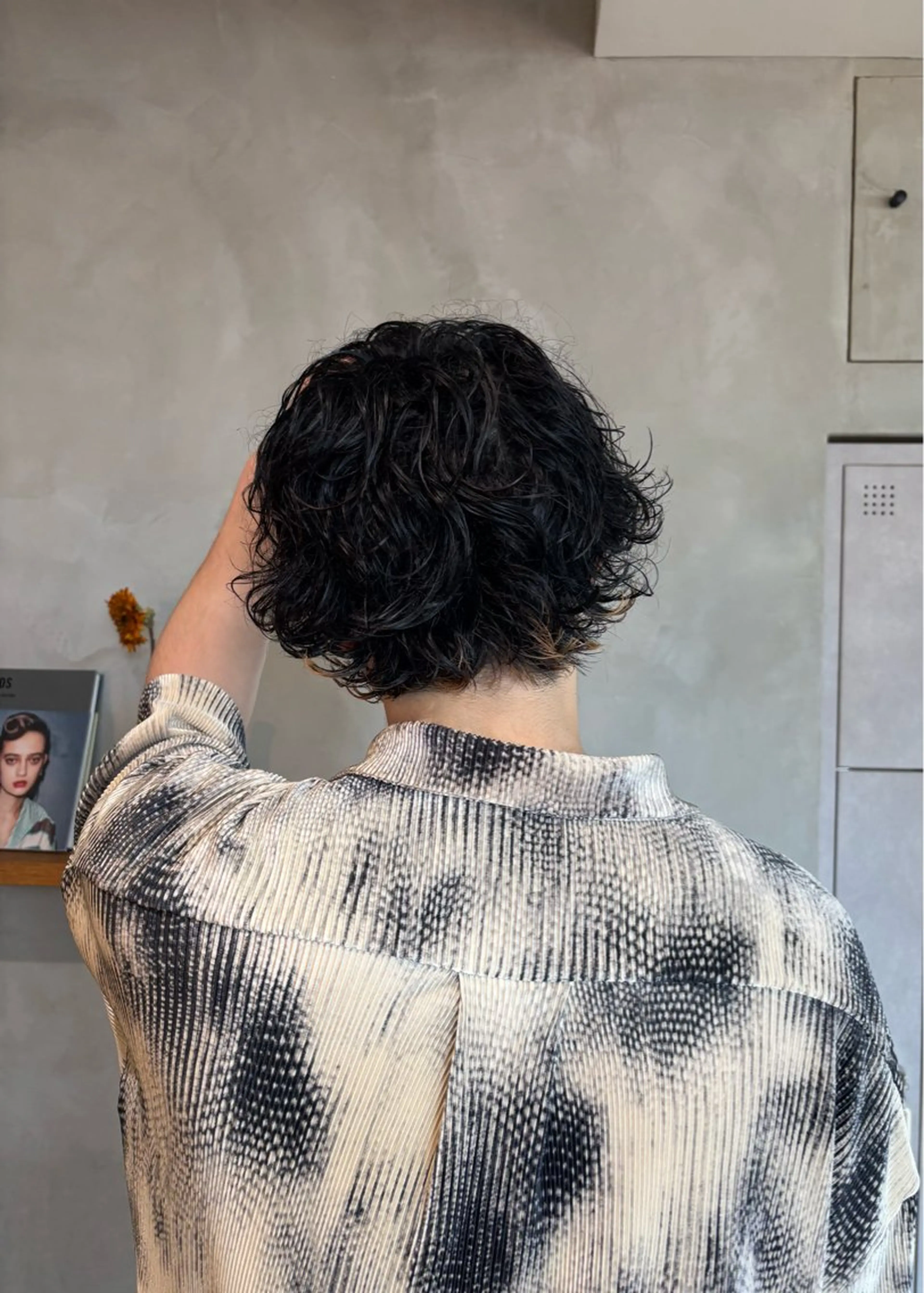 パーマ メンズ メンズハイライト カット パーマ 大人メンズショート/ ナチュラルヘア/福田のヘアスタイル