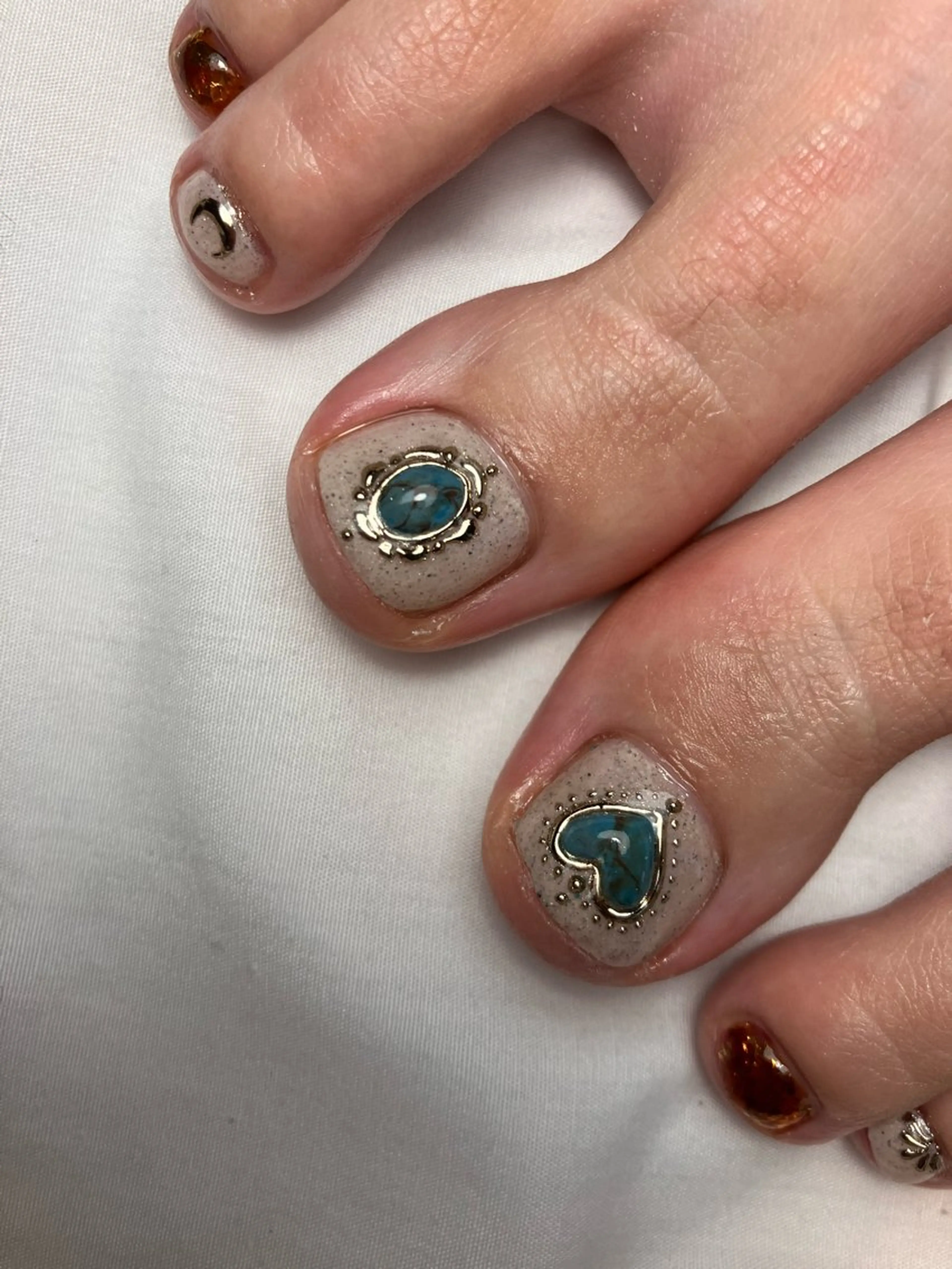 ネイル PEACE minariのネイルデザイン