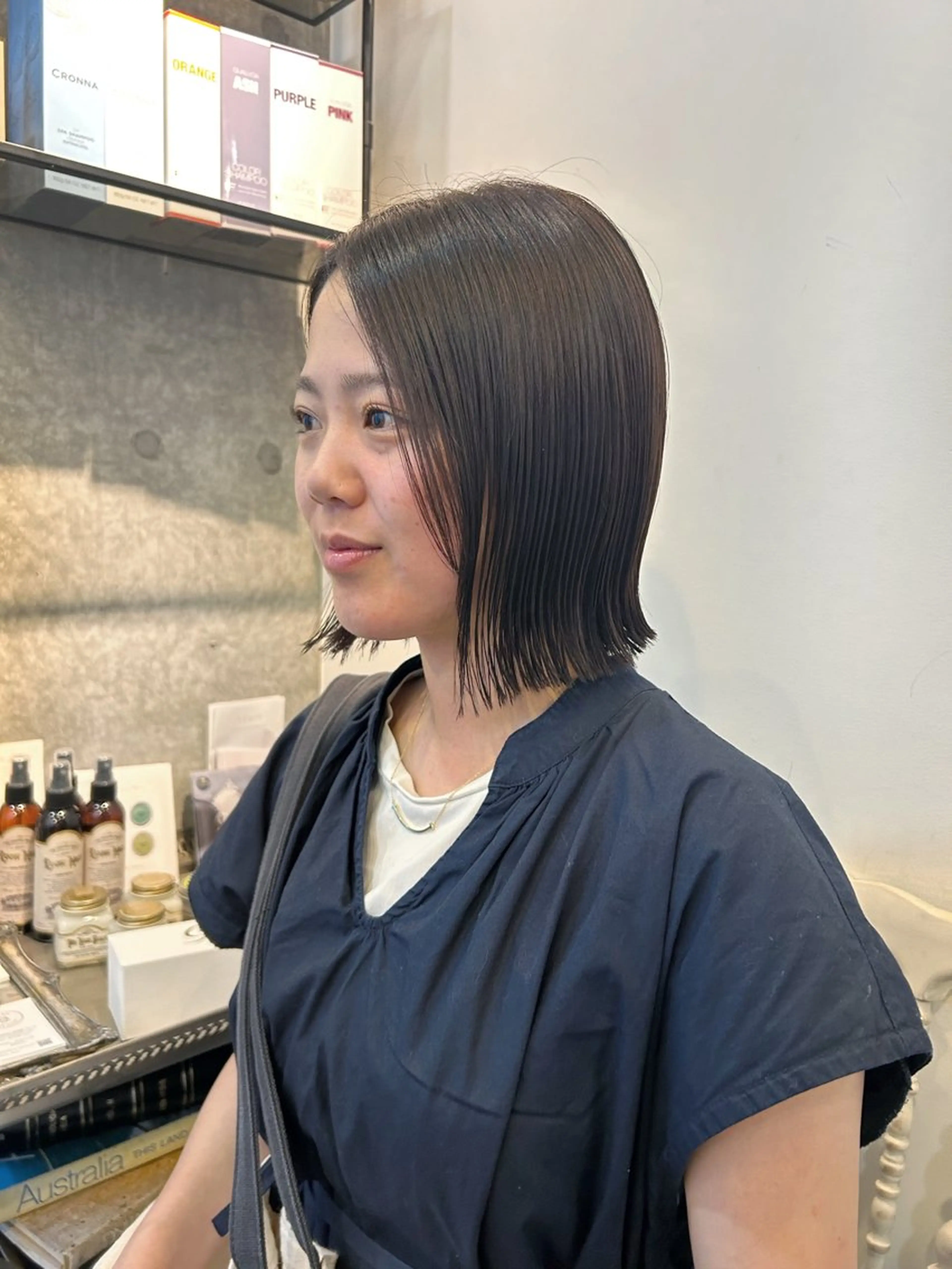 ショート カラー 切りっぱなしボブ ブラウンカラー ボブ カット ヘアカラー トリートメント HIROKI ” stylistのヘアスタイル