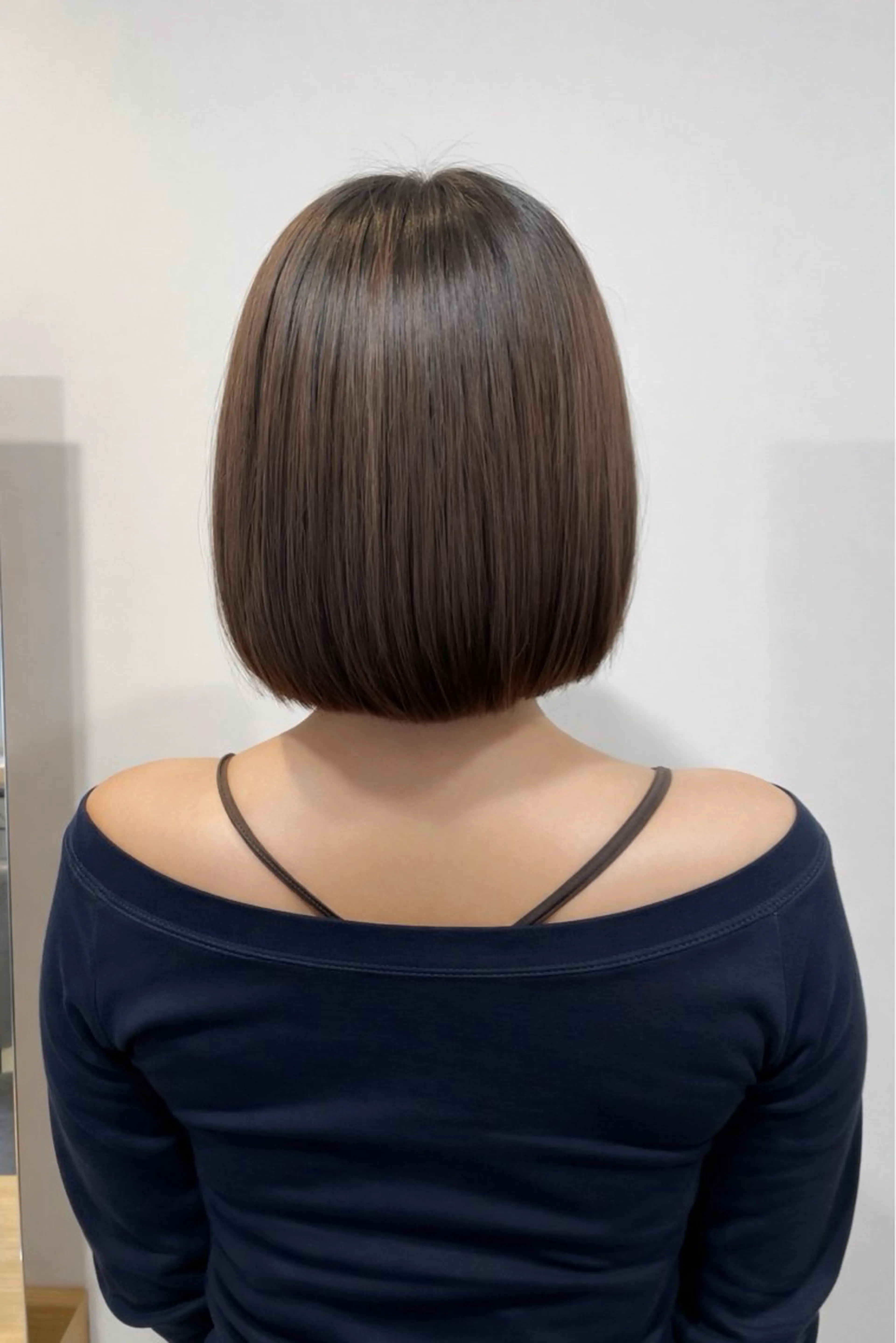 ショート 山崎 彩音のヘアスタイル