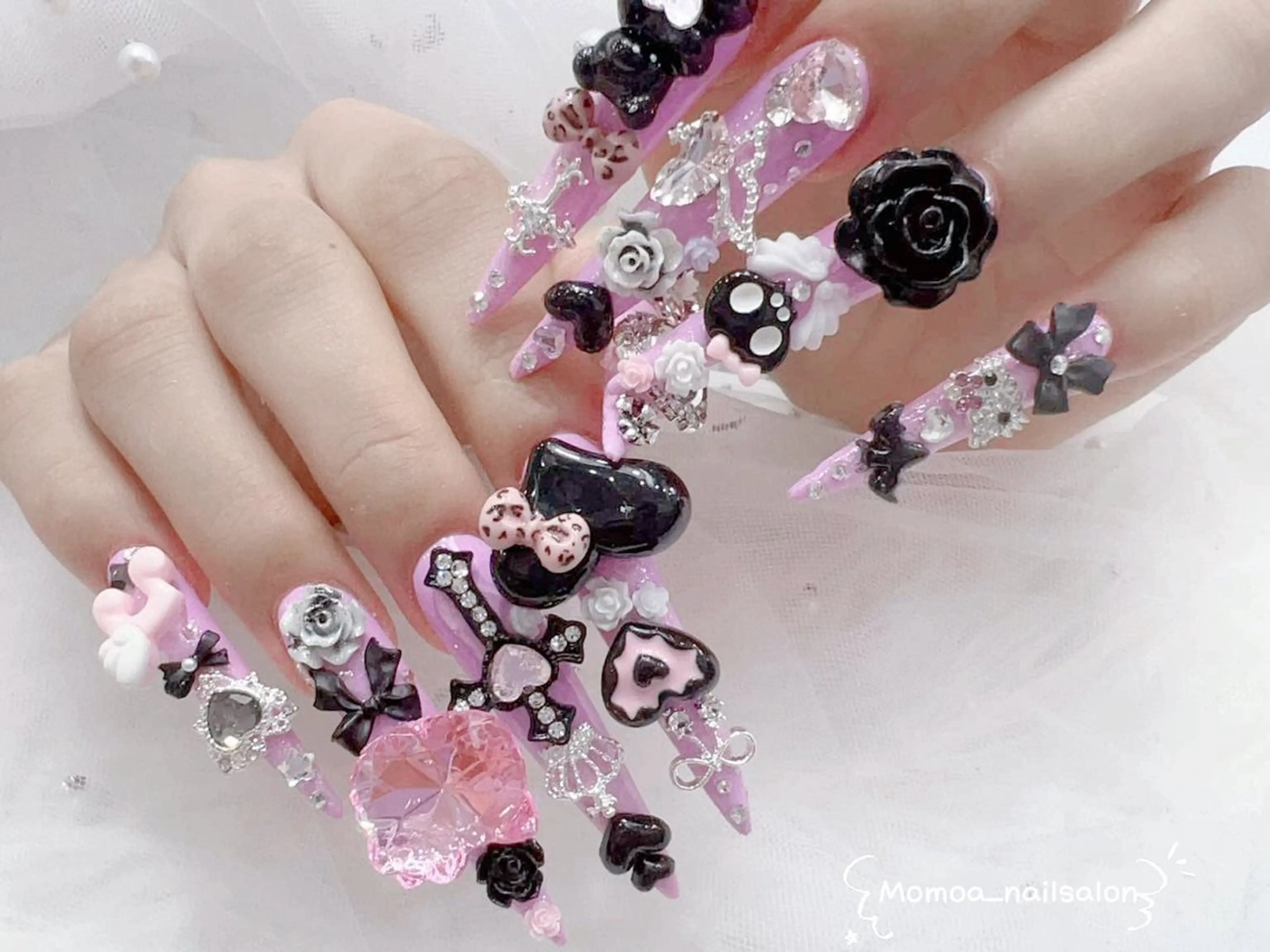 ネイル 成人式 ロングネイル マグネットネイル 大理石ネイル(マーブル) 持ち込み ハンドネイル MoMoA Nail ネイル長さ出し専門店のネイルデザイン