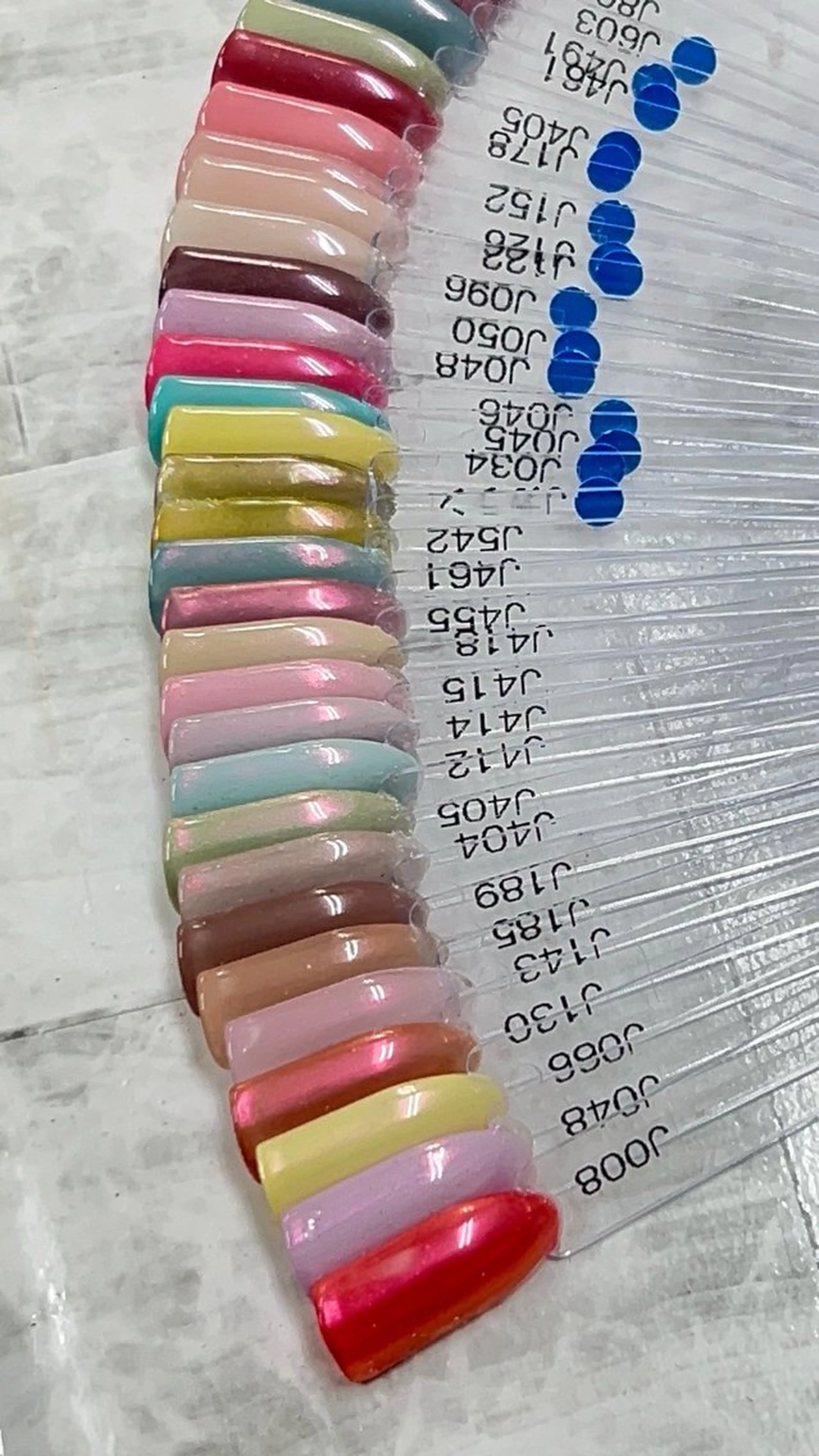 ★ネイルオフ10本必須★オーロラワンカラー★の写真