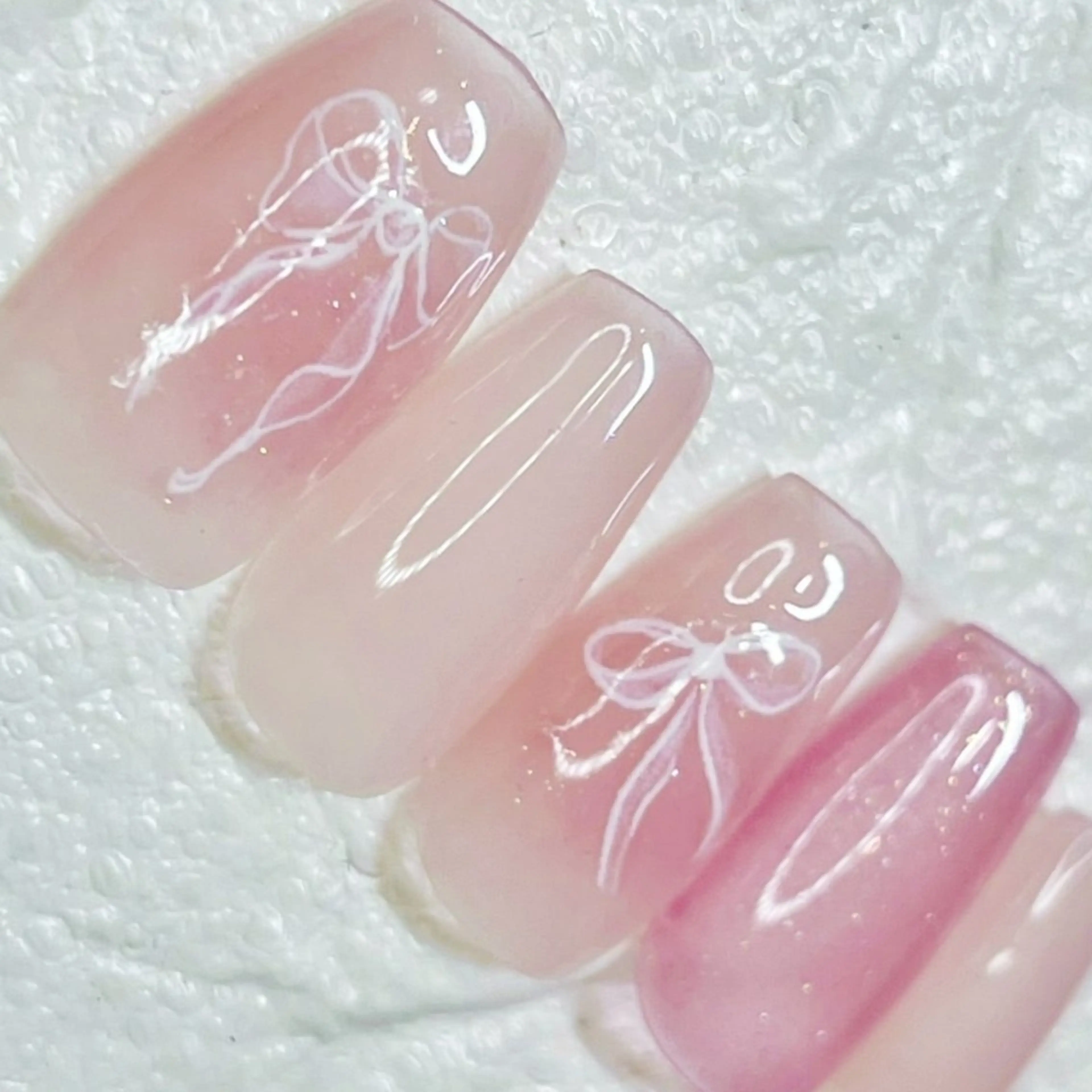 定額🎀チーク&リボンの写真