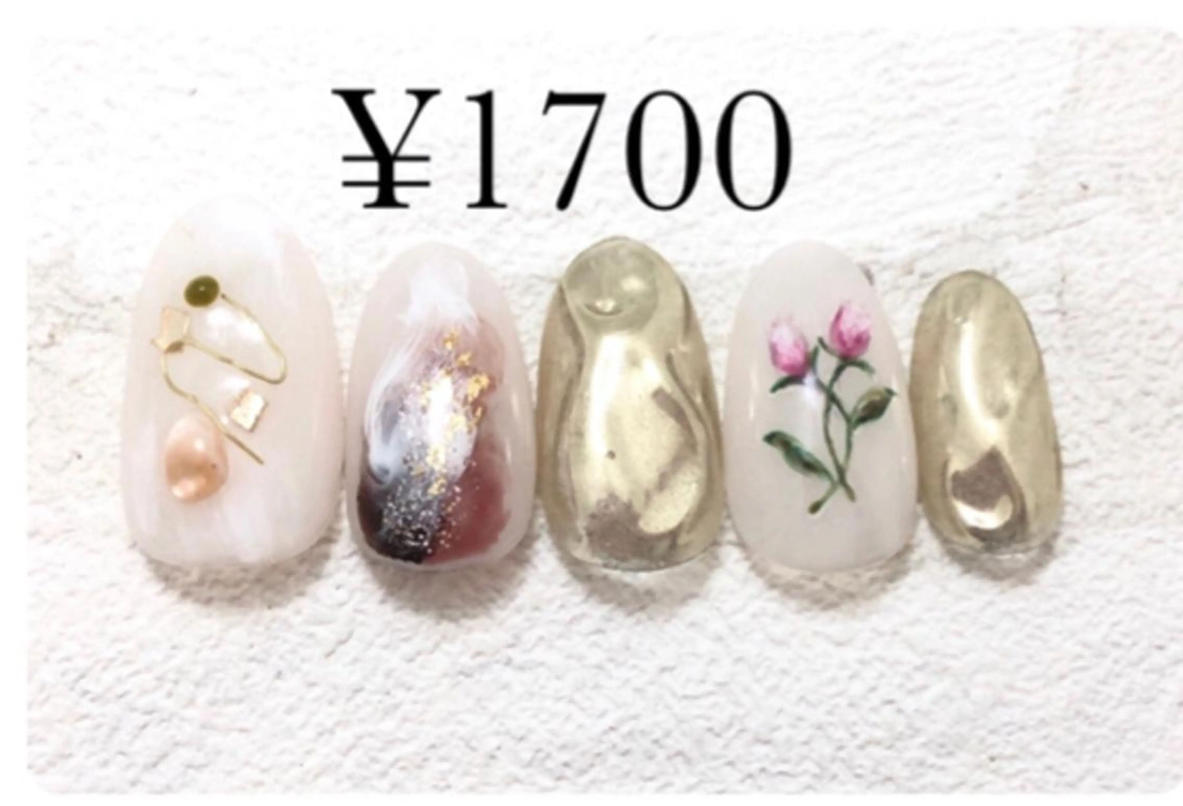 ネイル 株式会社JUEGO .○°のネイルデザイン