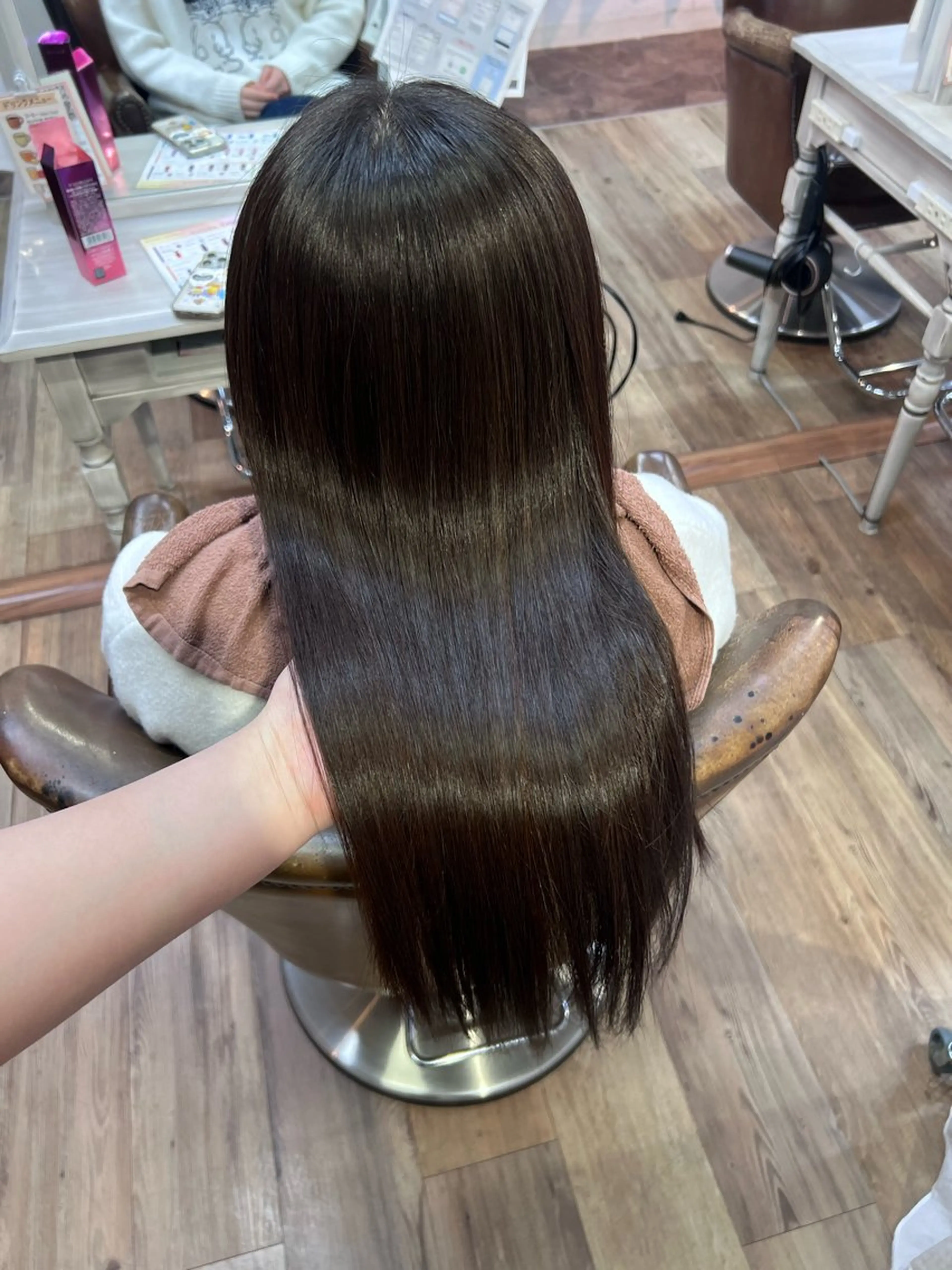 ロング ヘアカラー ⚡️ エマ🥑のヘアスタイル