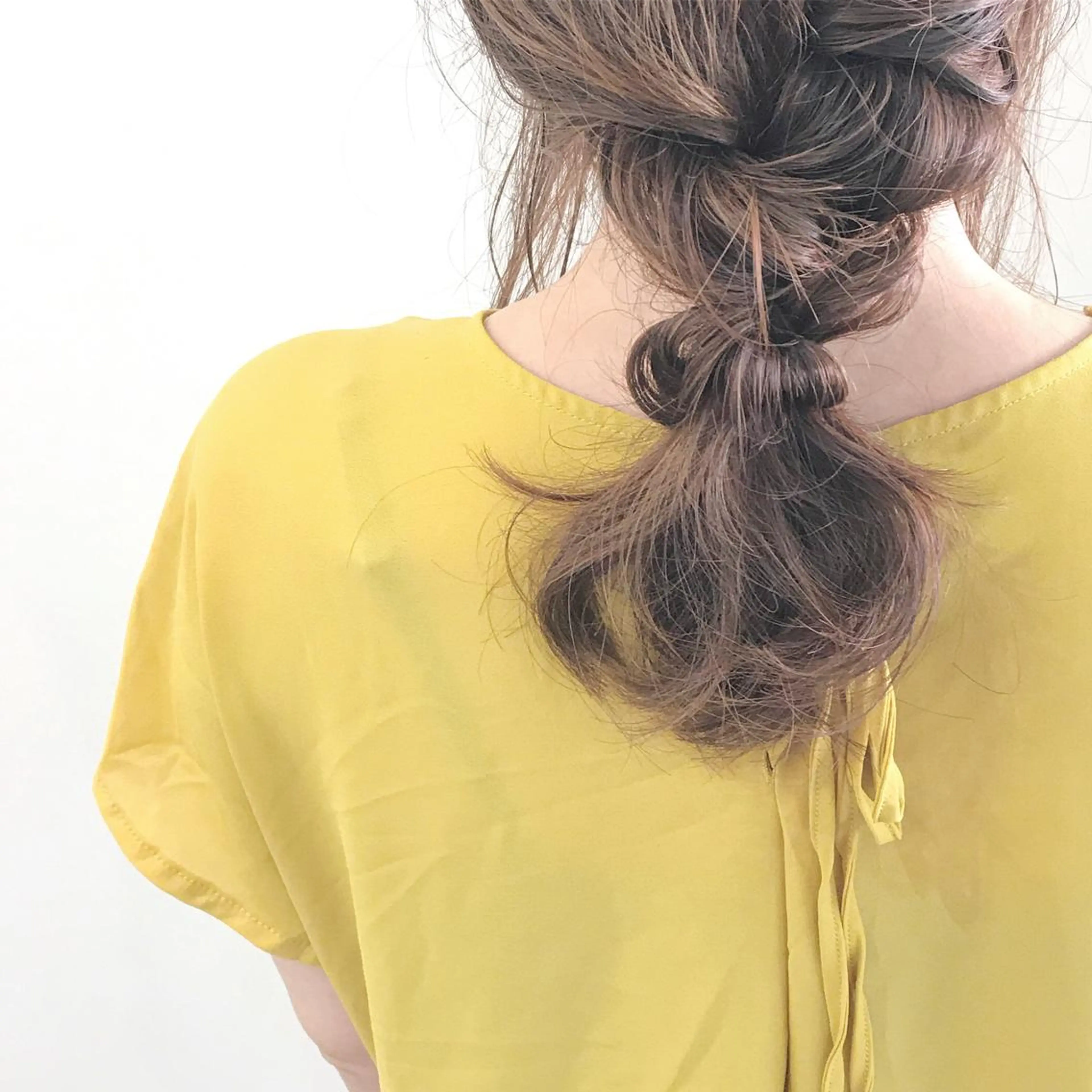 セミロング カラー ヘアアレンジ セミロングパーマ アッシュ グラデーションカラー ハイライトカラー ハイライト Mariana/ 鶴原-ハイライトのヘアスタイル