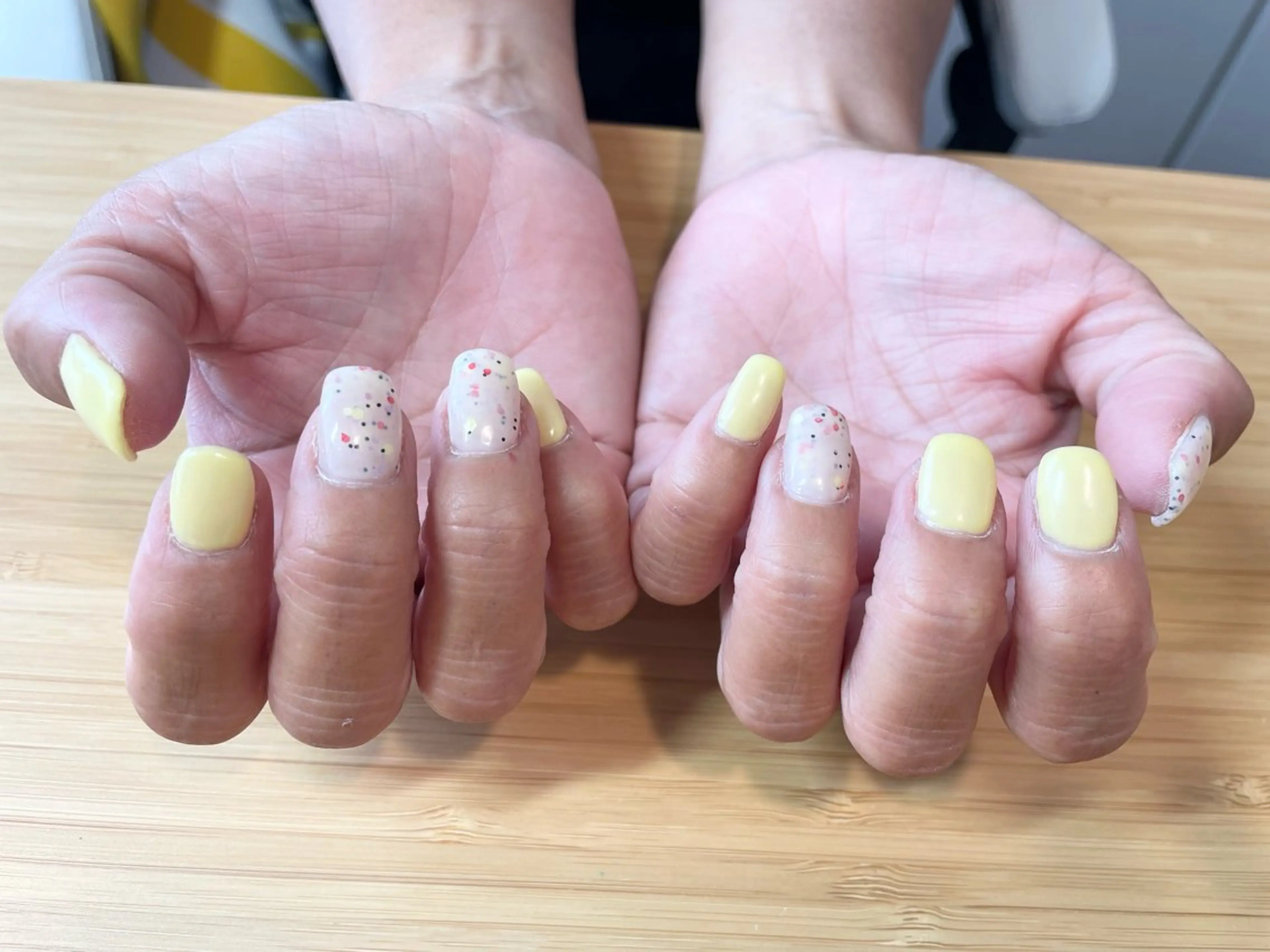 ネイル 黄色 Nailist Missaのネイルデザイン