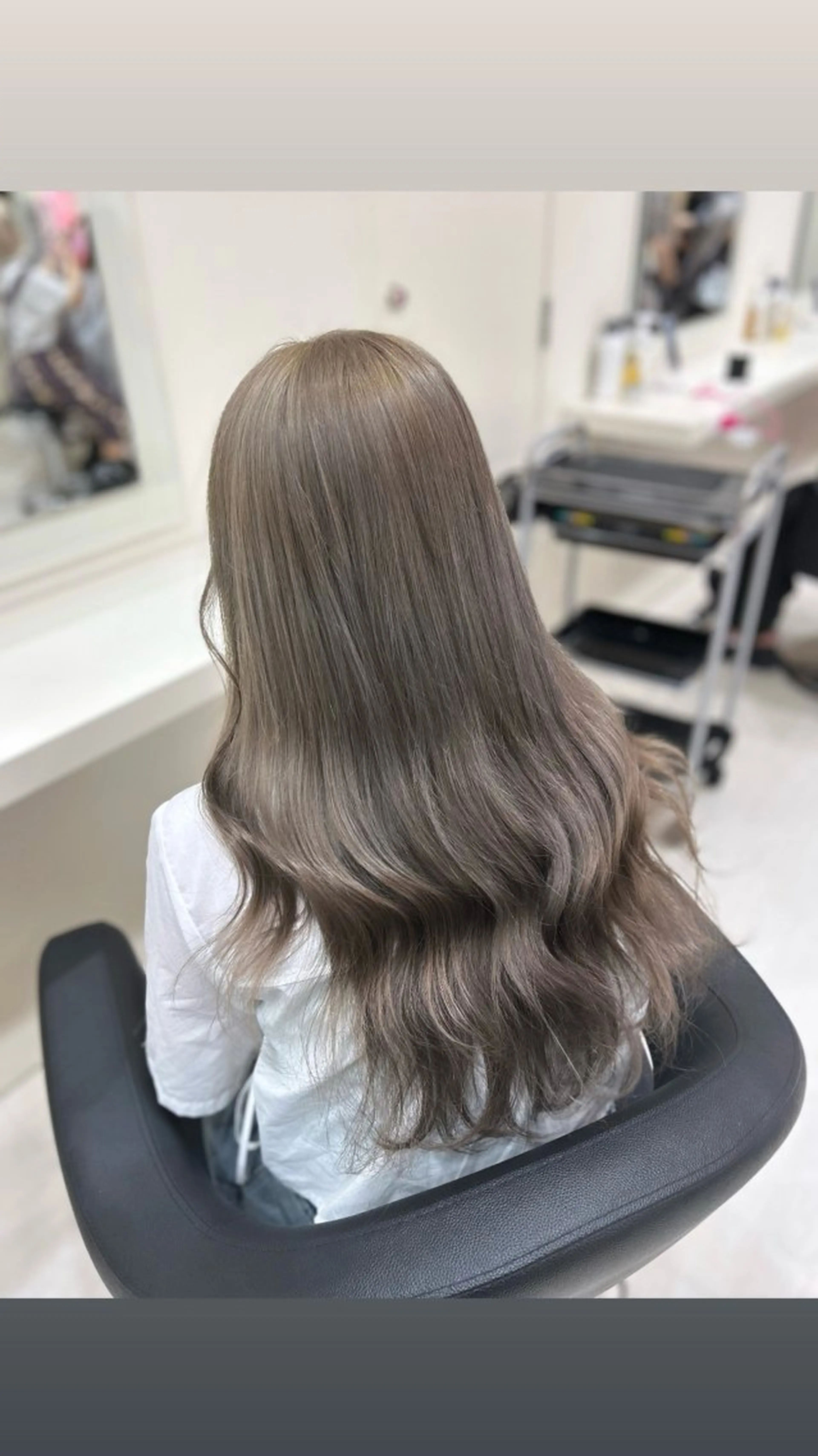 ロング ヘアカラー トリートメント 🎀淡めモテカラー WAKANA🎀のヘアスタイル