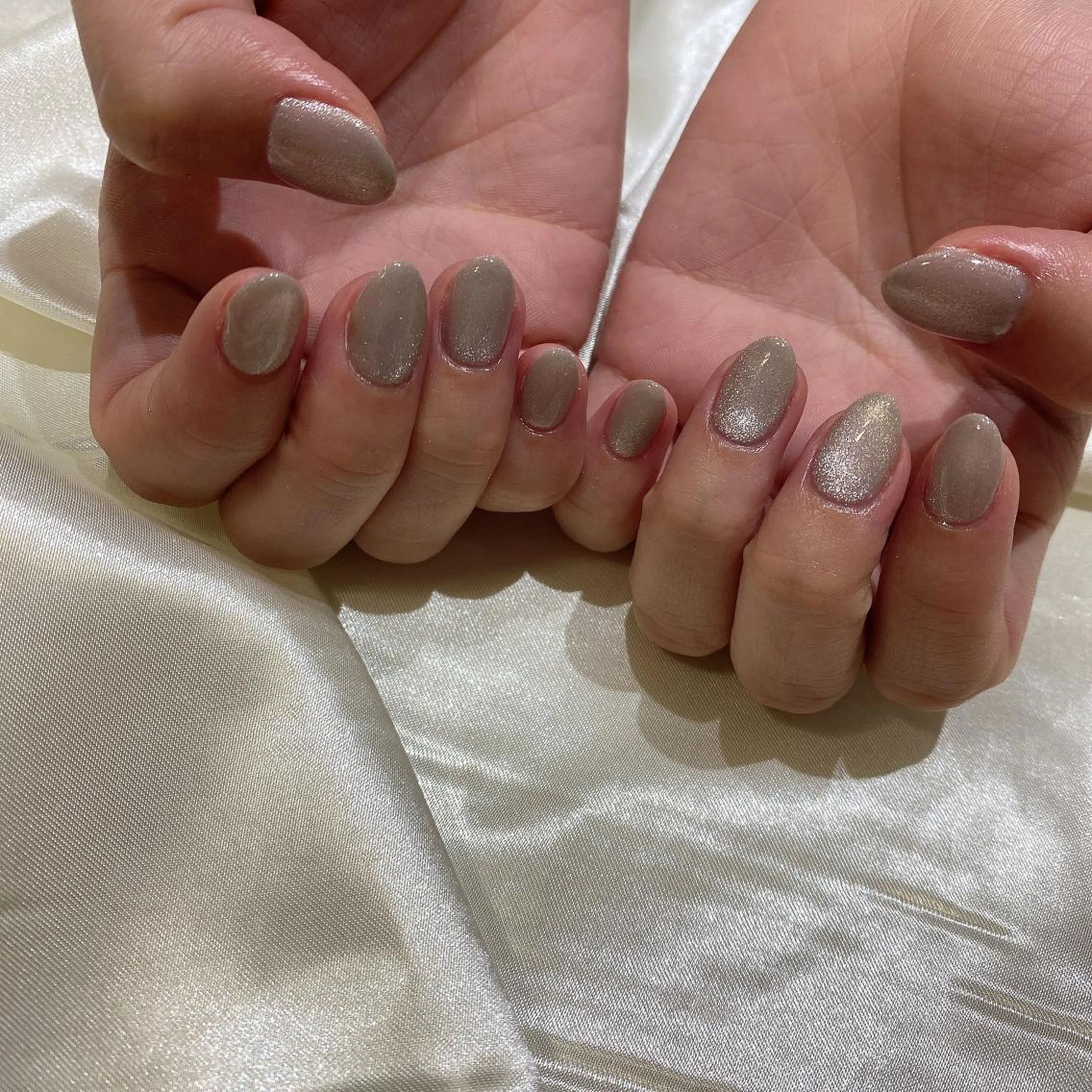 ネイル ハンドネイル 西岡 杏のネイルデザイン