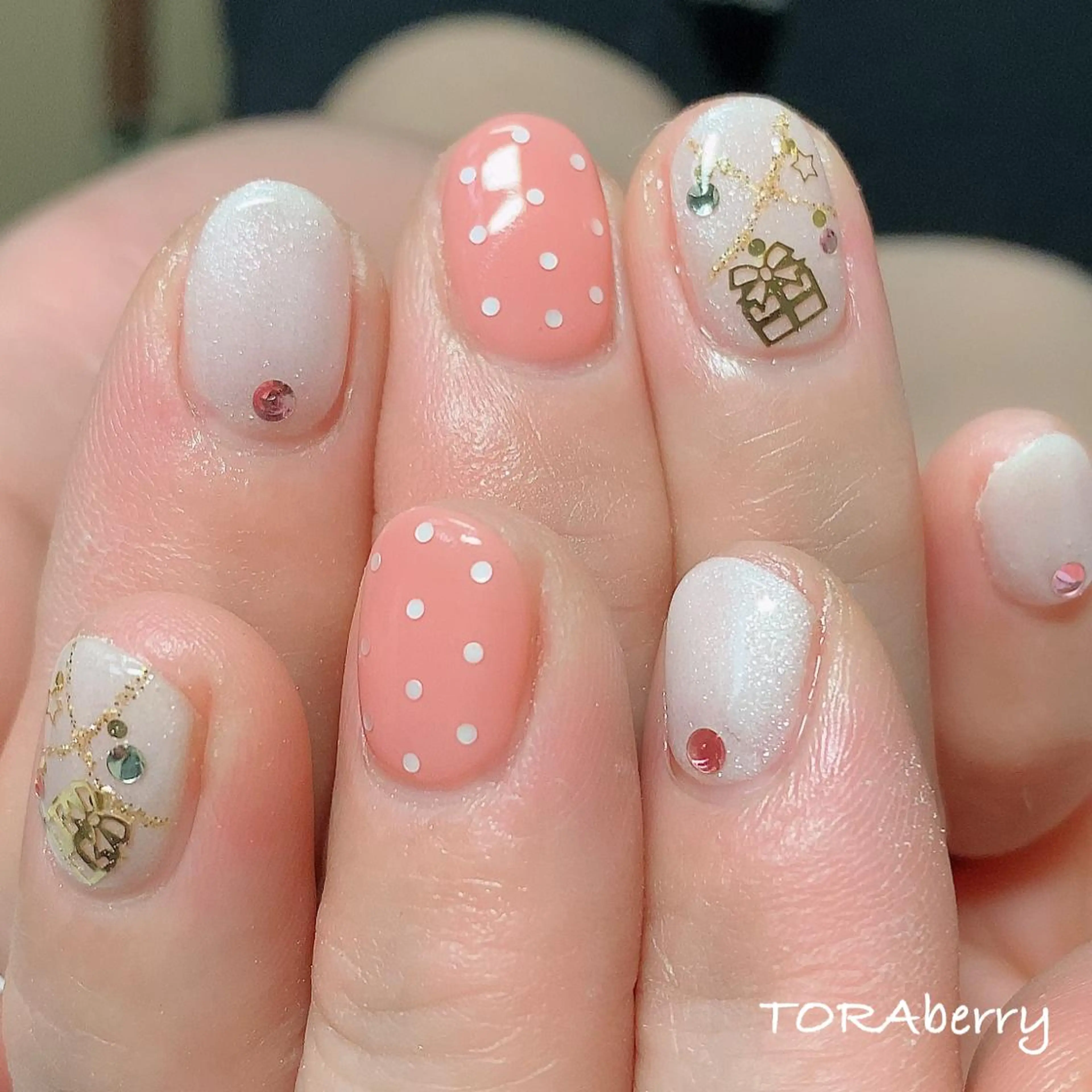 ネイル 冬ネイル クリスマス ハンドネイル ネイリスト なつみのネイルデザイン