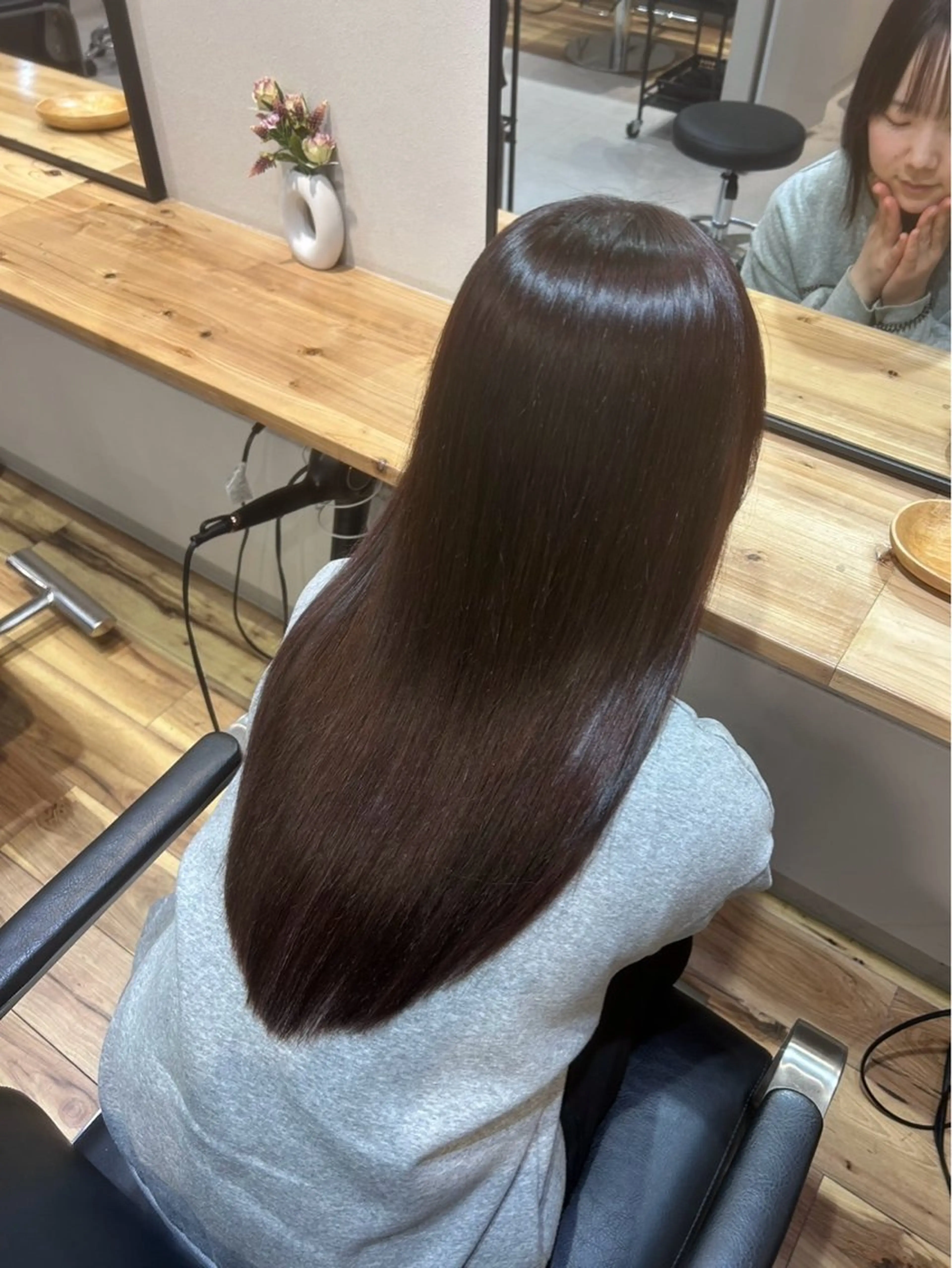 ロング 縮毛矯正 小林 龍斗のヘアスタイル