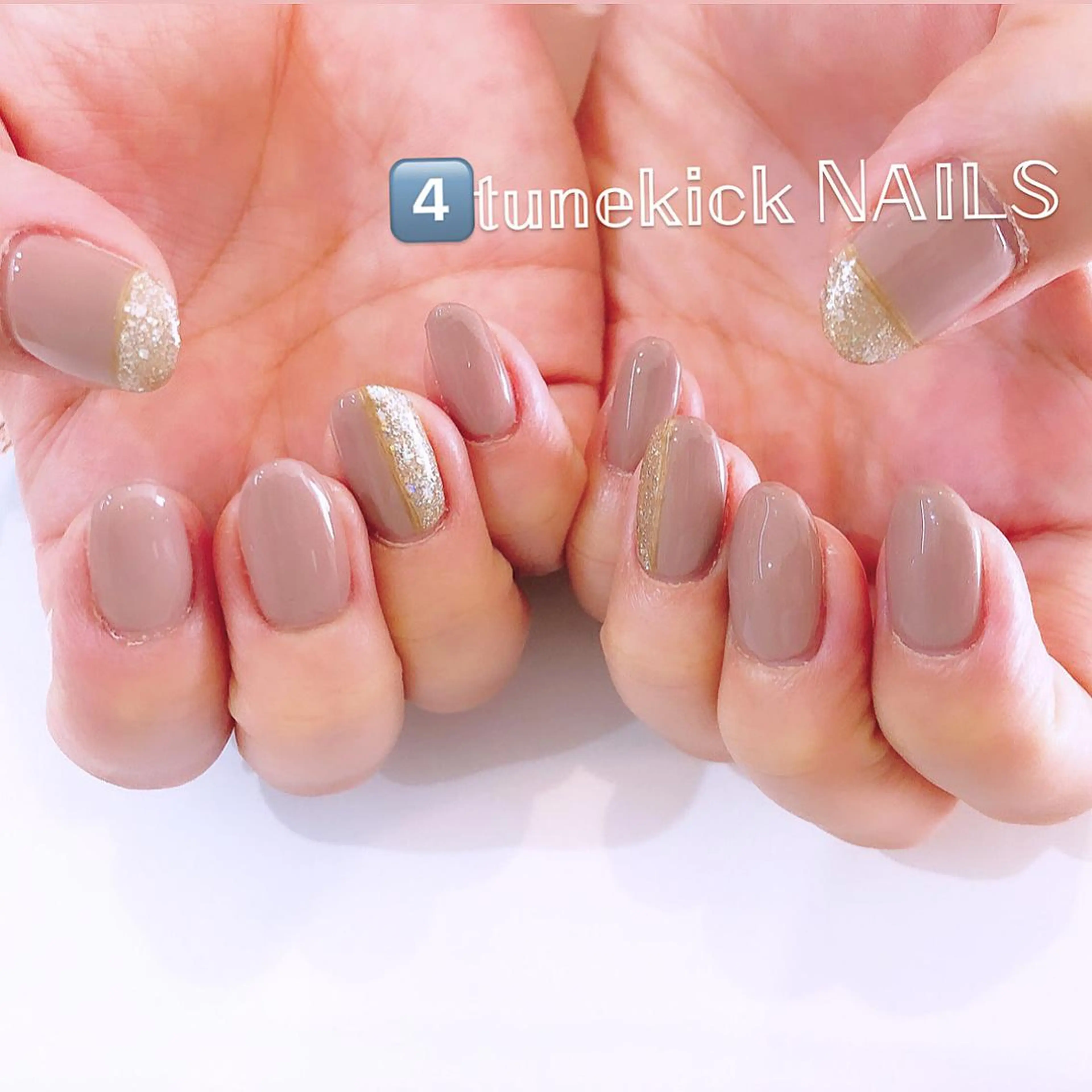 ネイル ラメ(グリッター) 4tunekick NAILS(フォーチュンキックネイルズ)所属・光森 淳子のネイルデザイン