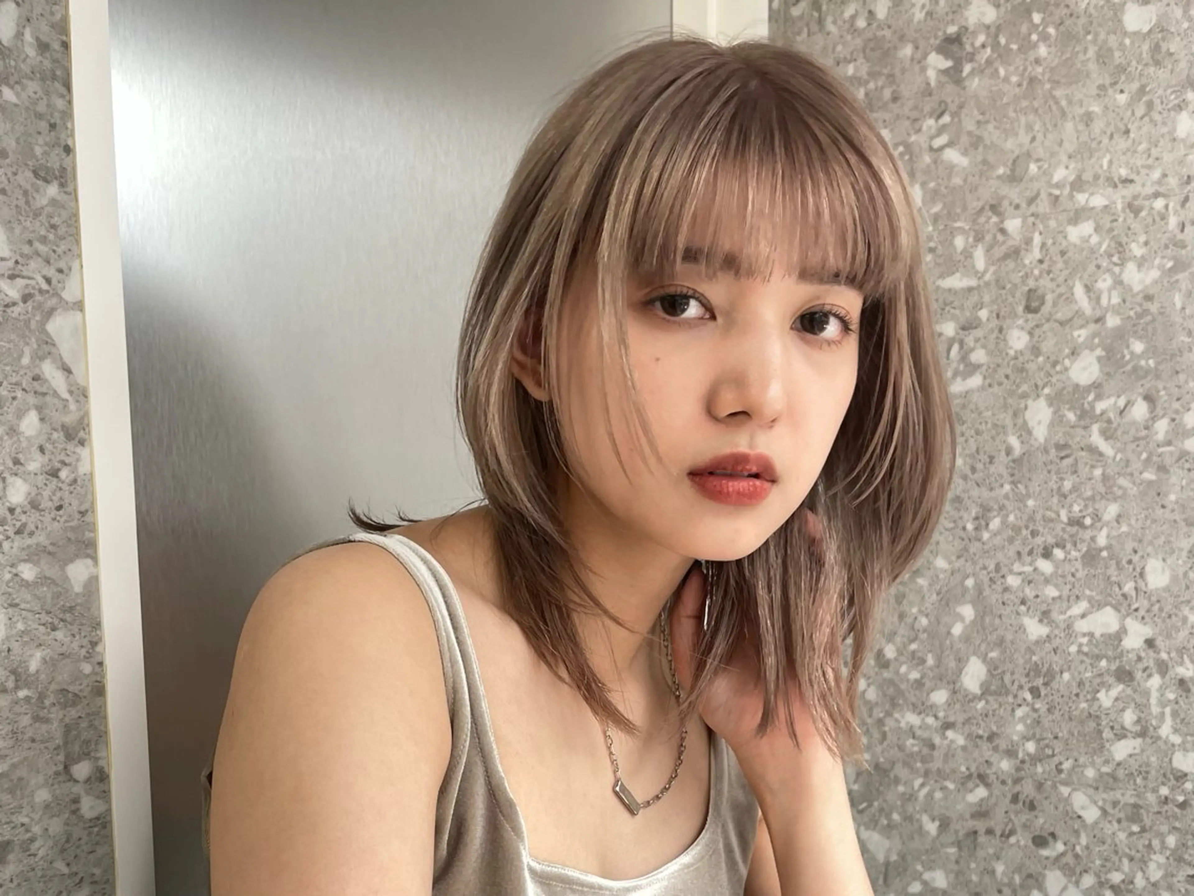 ミディアム カラー 渋谷ブリーチカラー 韓国ヘアyuikoのヘアスタイル