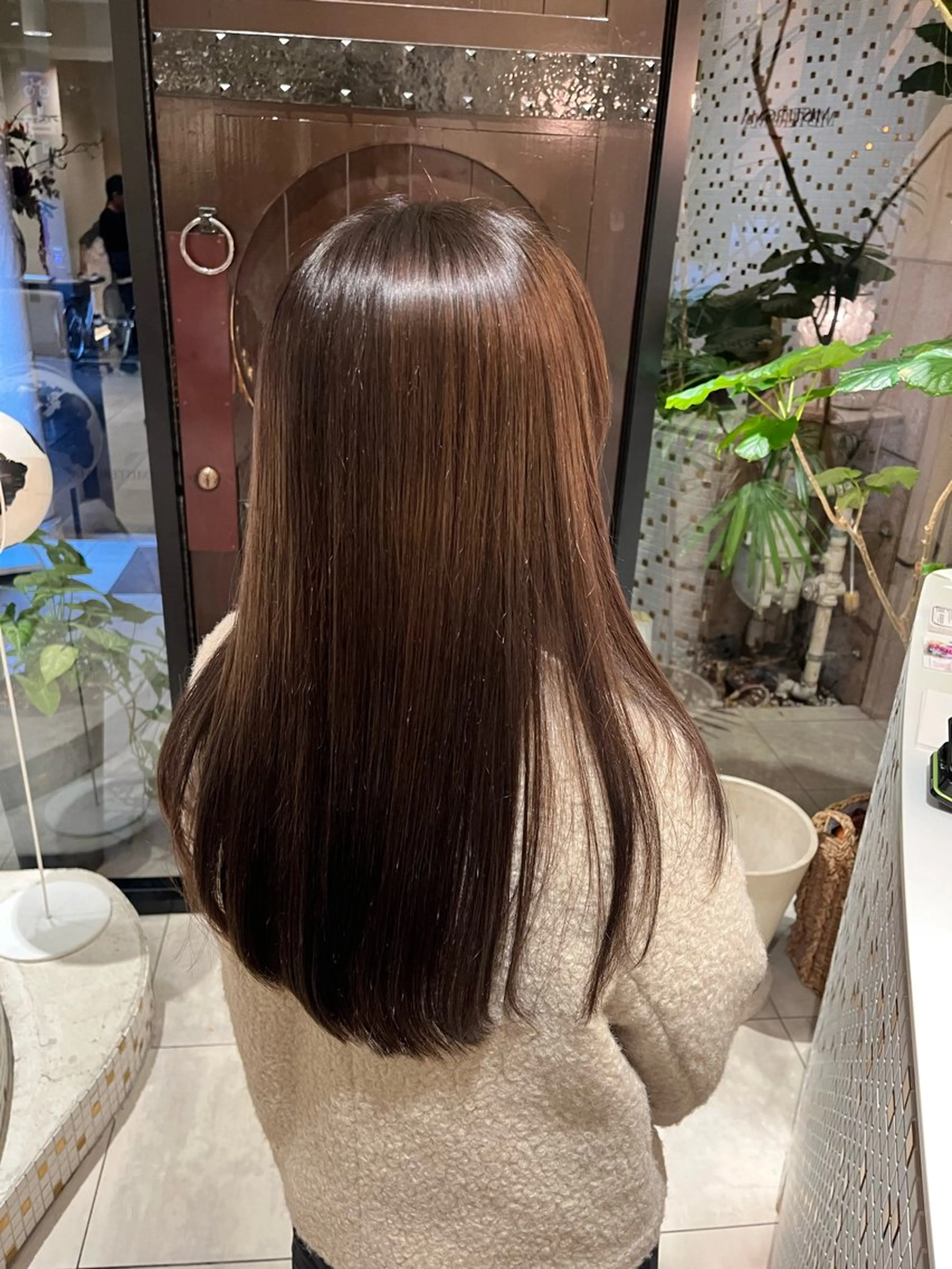 ロング MISTEROMA所属・柴田 葉月のヘアスタイル