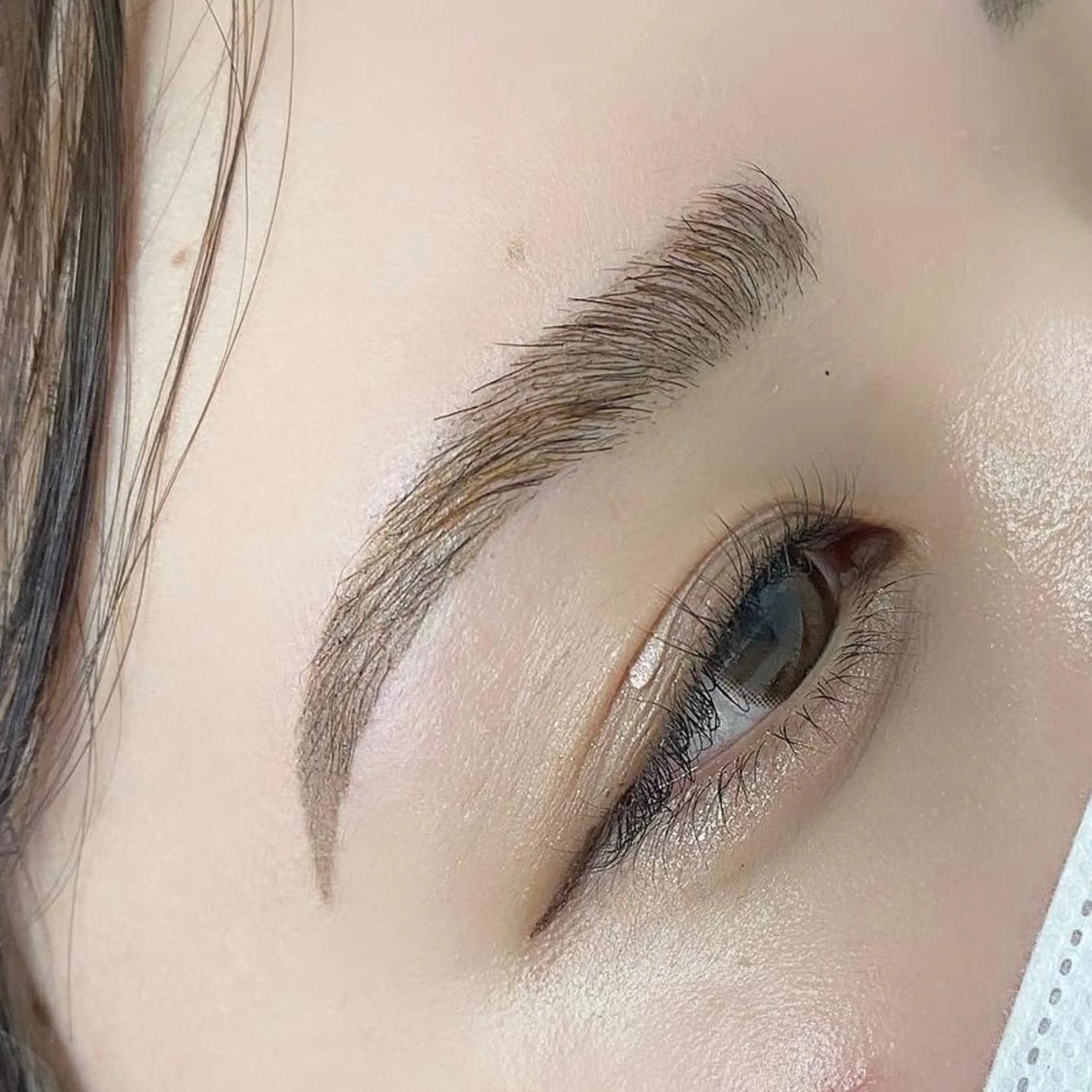 アイブロウ ハリウッドブロウリフト 🪽yoshino miku 🩵のマツエク・マツパデザイン