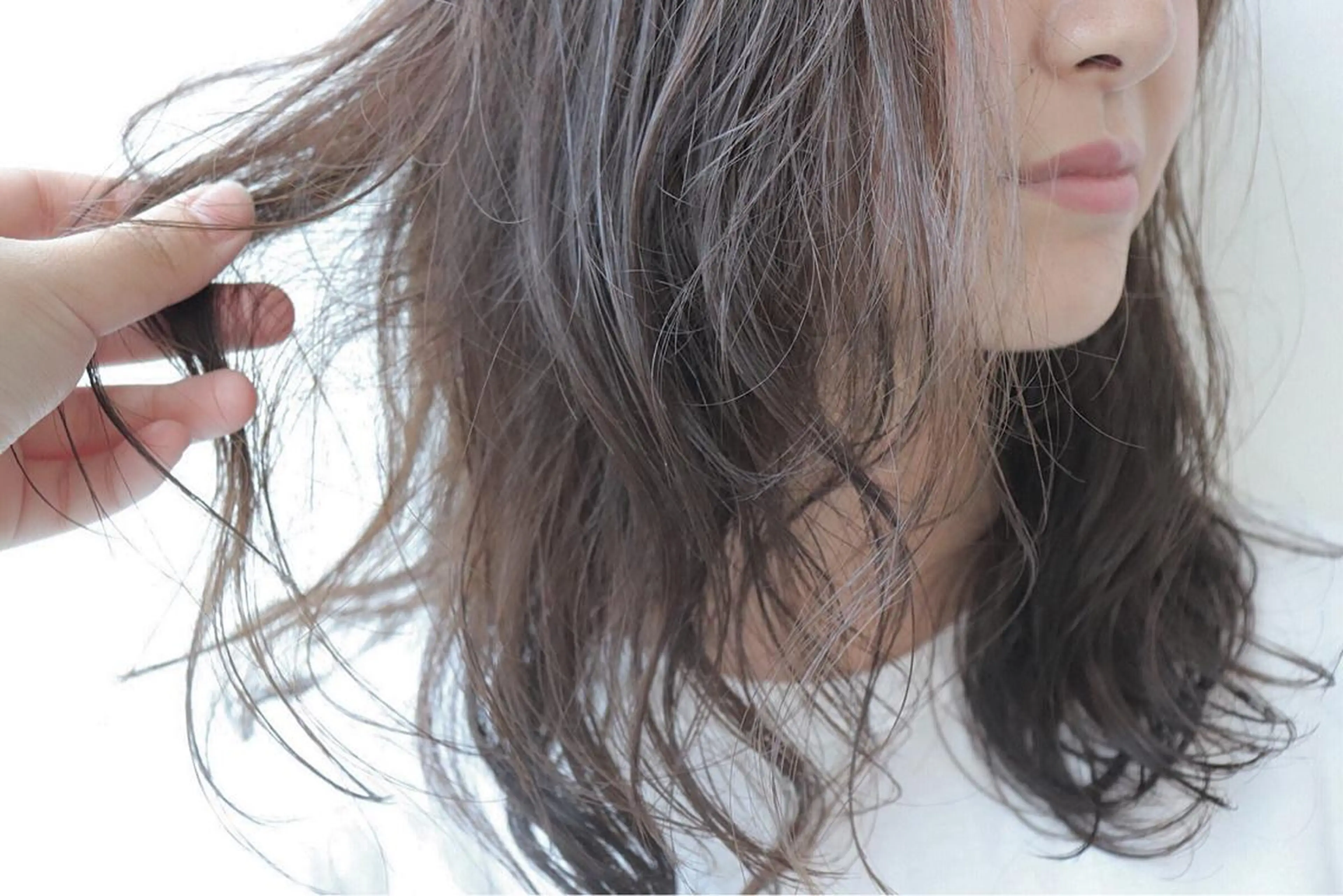 ロング カラー AGU akariのヘアスタイル