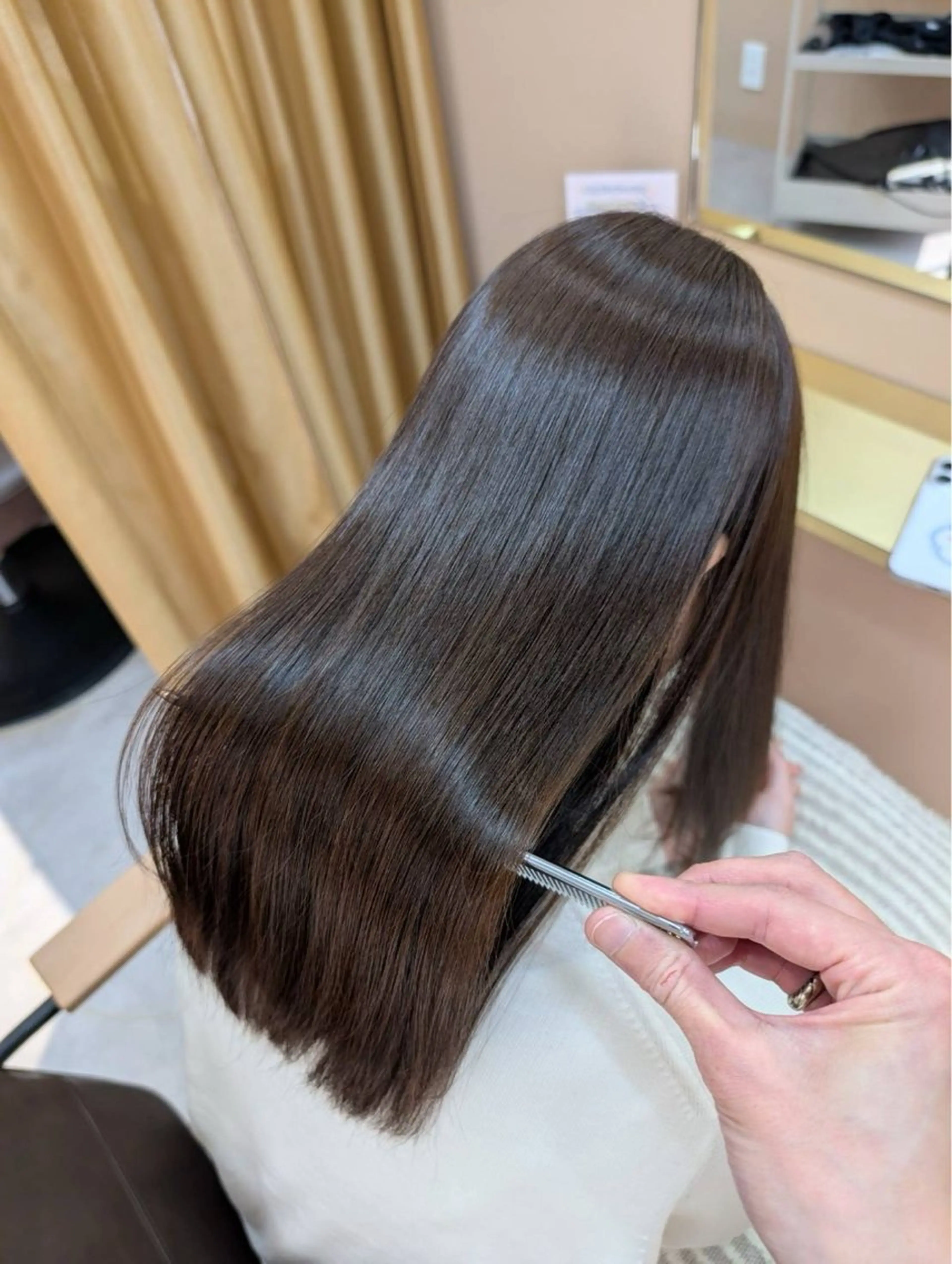 「うる艶」縮毛矯正+2step treatment ❤️¥6500の写真