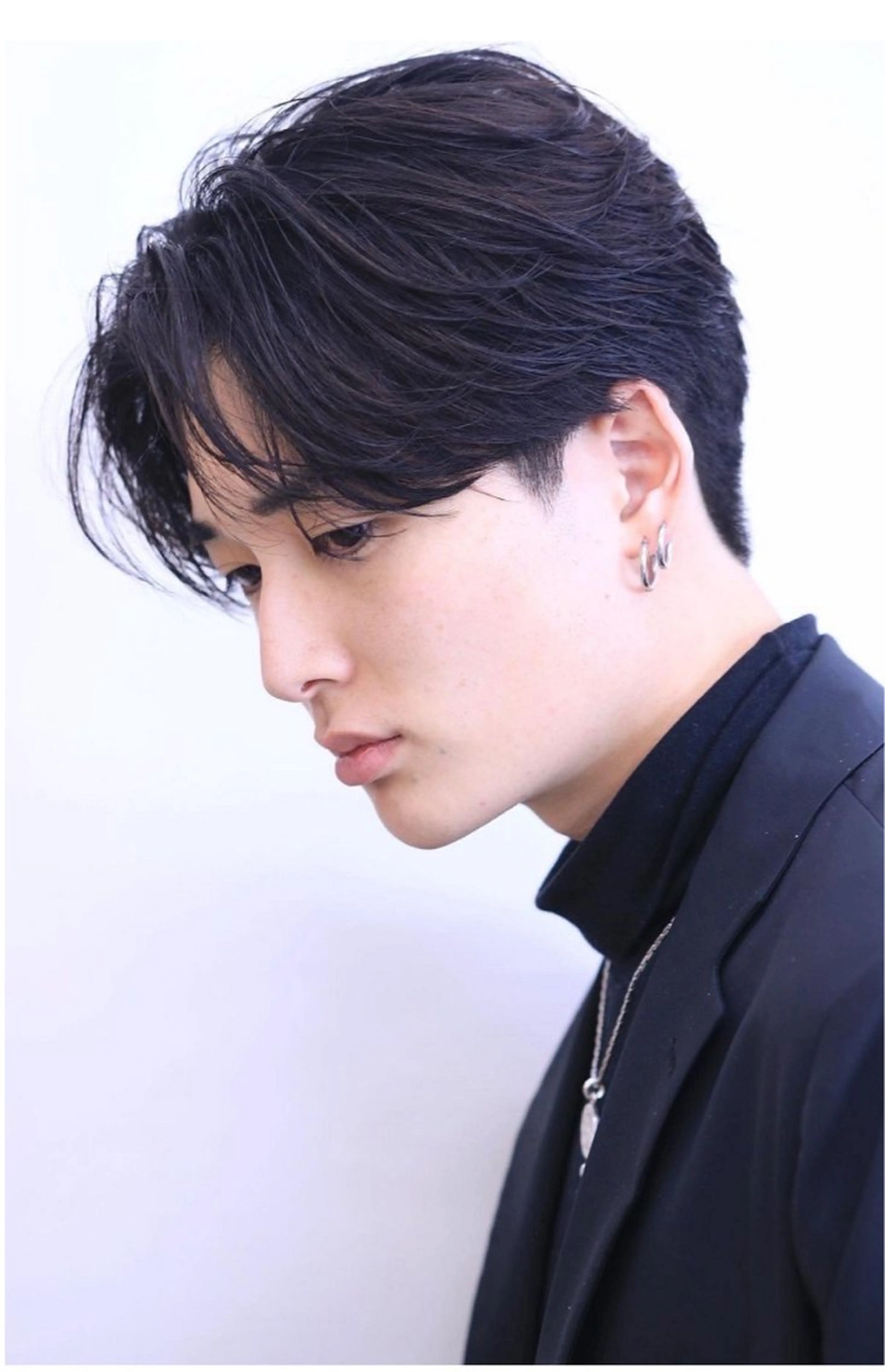 メンズ センターパート PERCUT 中島快のヘアスタイル