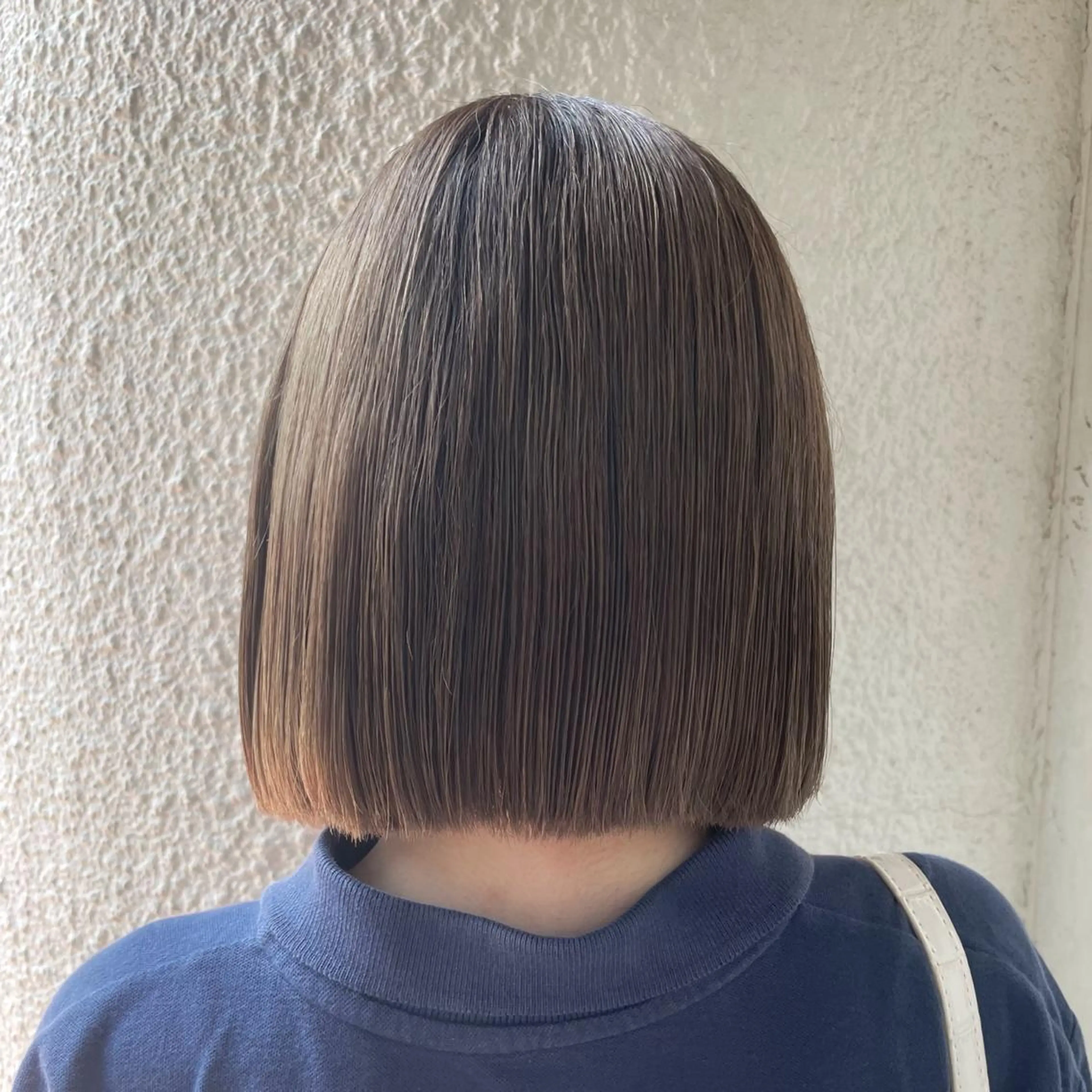 ミディアム カラー ハイトーン/暖色/ 眉/メイク/Rinaのヘアスタイル