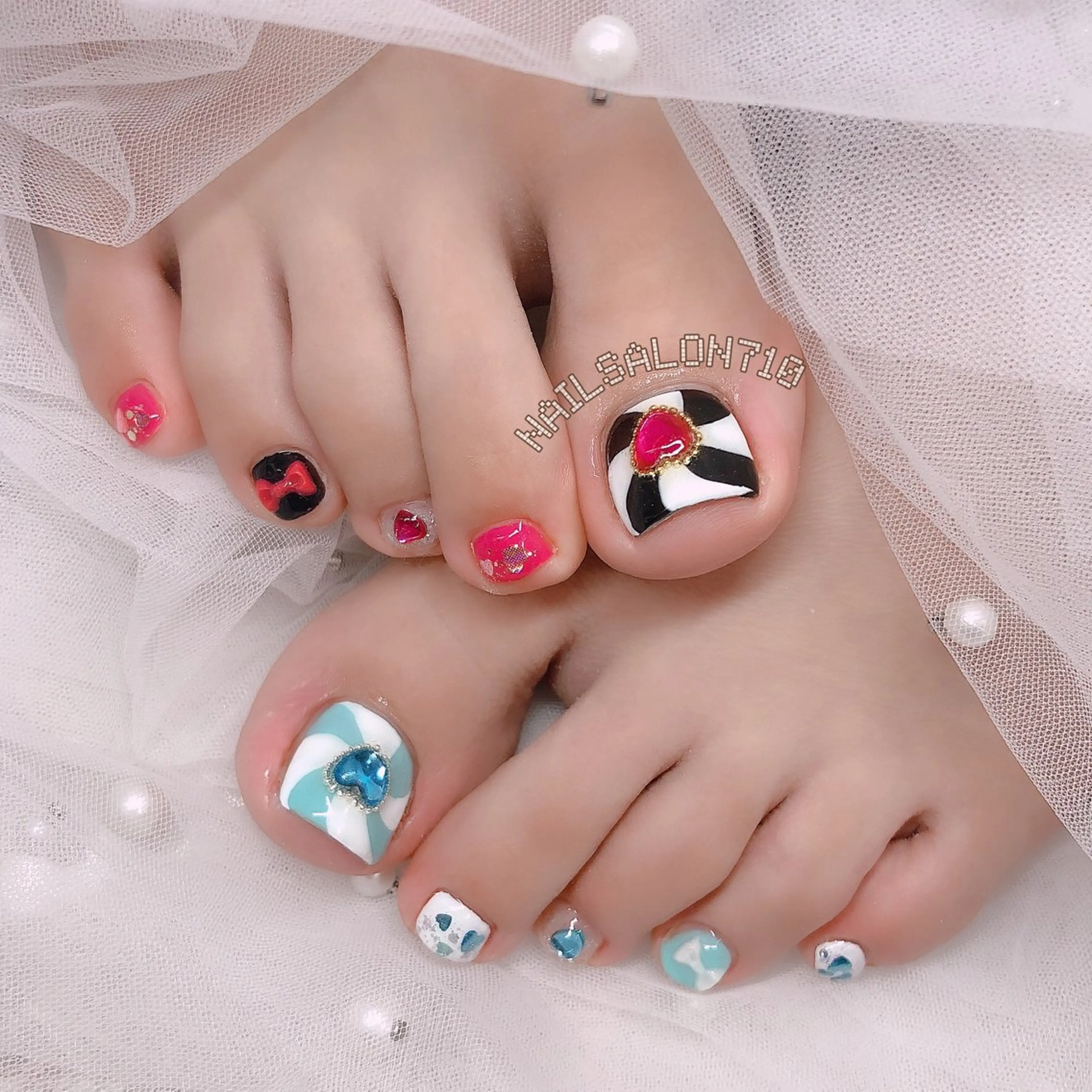 ネイル ハンドネイル フットネイル ナナイチゼロ I.Naoのネイルデザイン