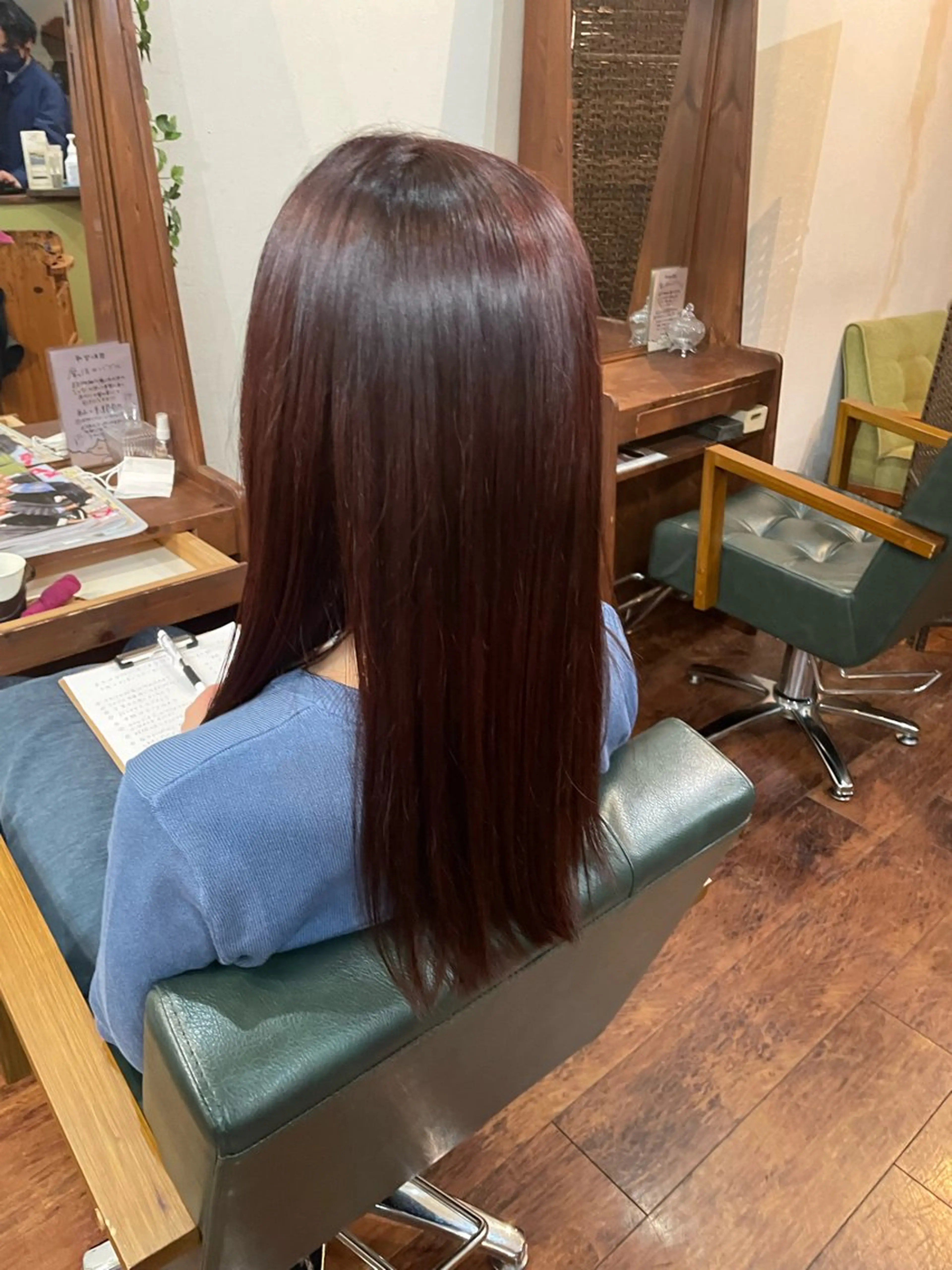 カラー レッドカラー story 増田 わかなのヘアスタイル
