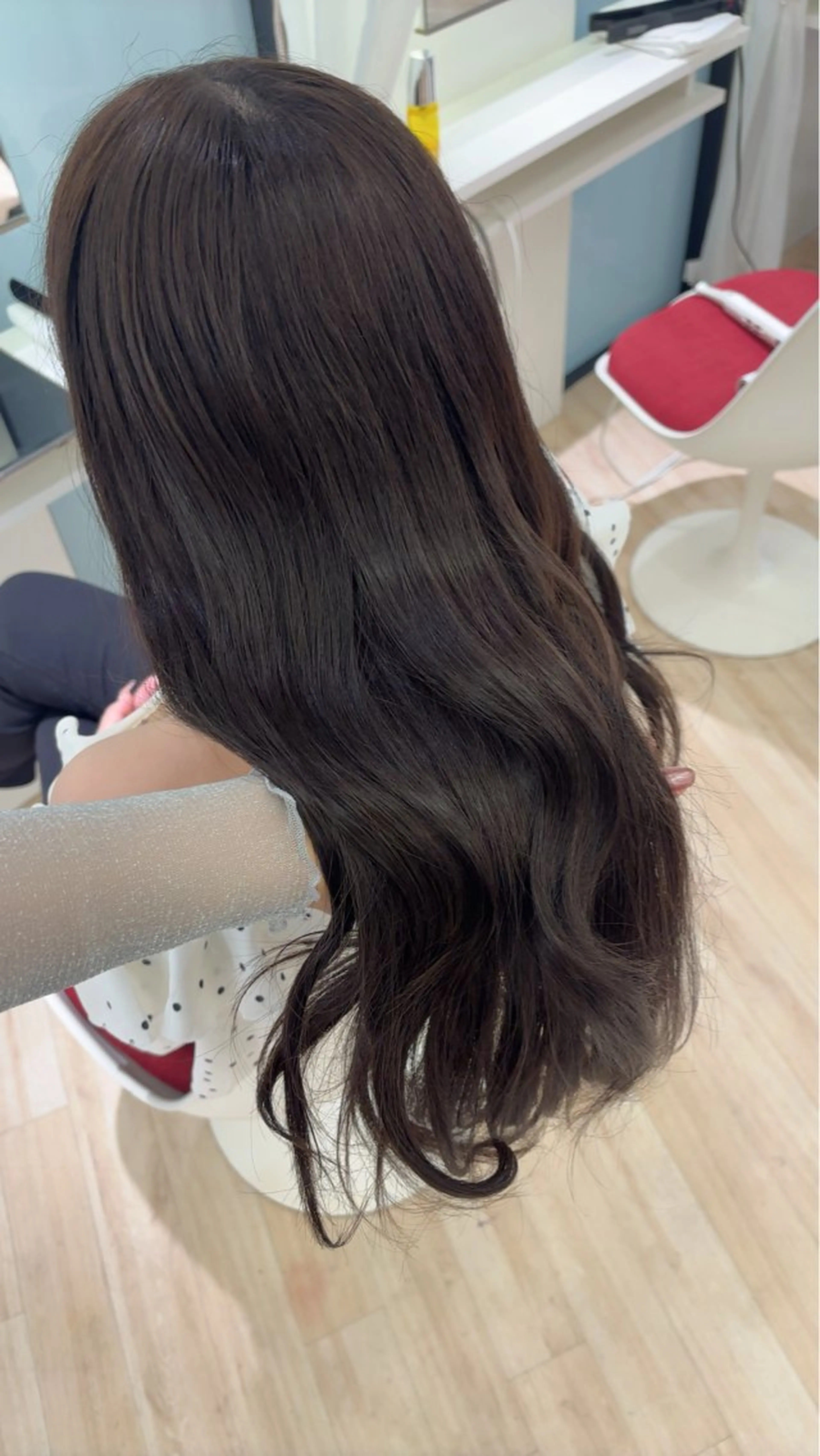 ロング カラー ヘアカラー ParveMix 岡本えりかのヘアスタイル